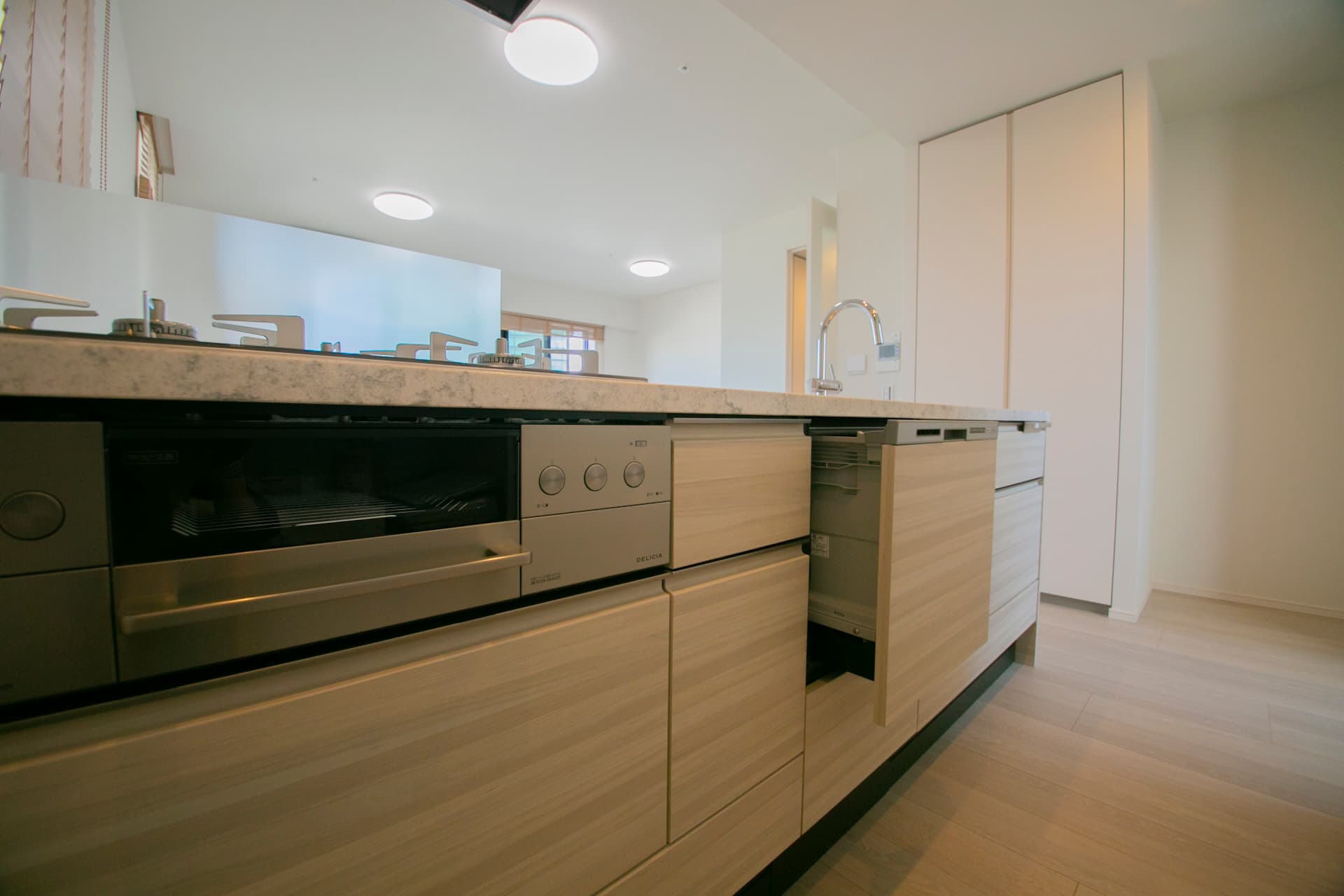 Atlas Aoyama Residential kitchen2.jpg