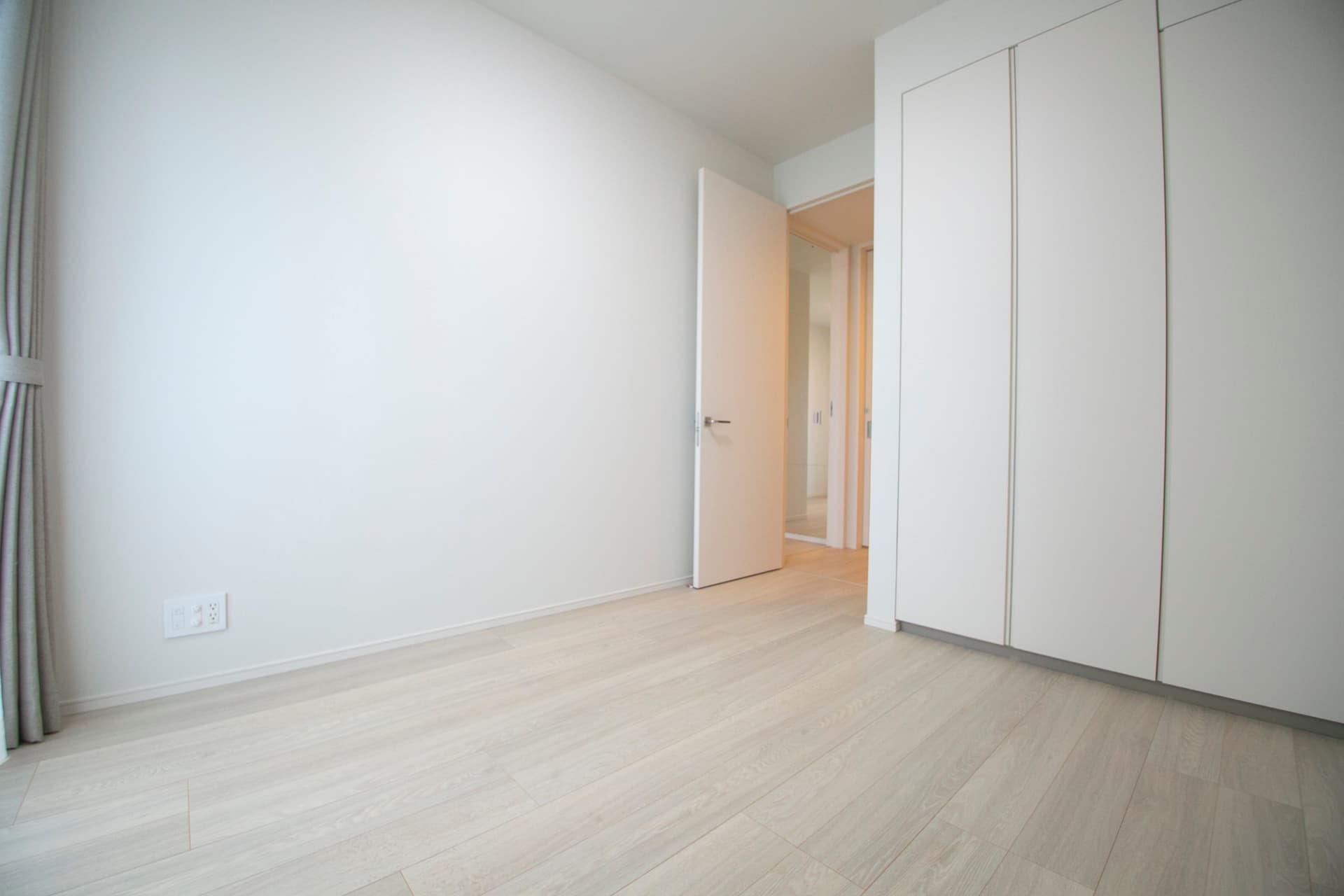 Atlas Aoyama Residential bedroom4.jpg