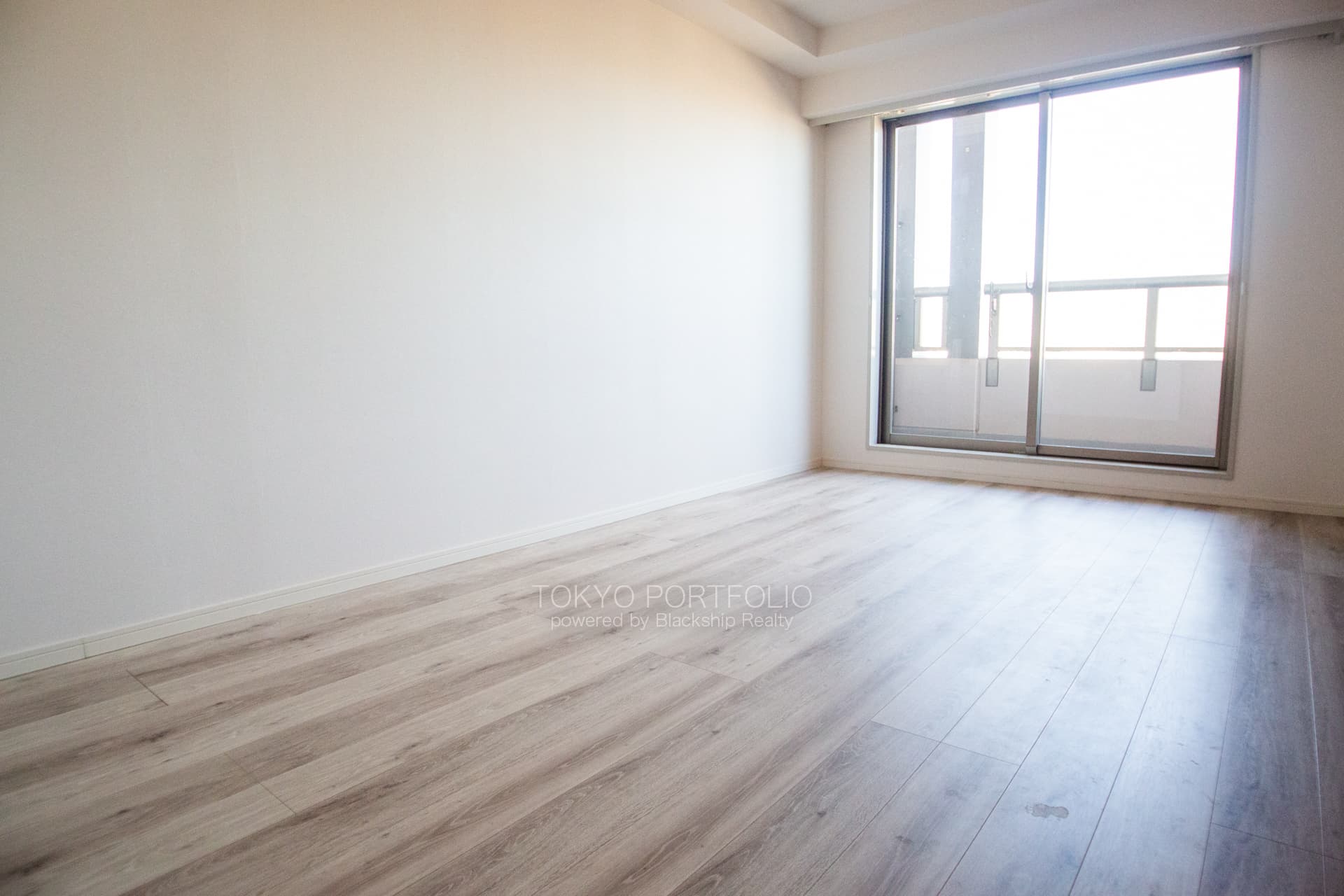 Daikanyama Address-06.jpg