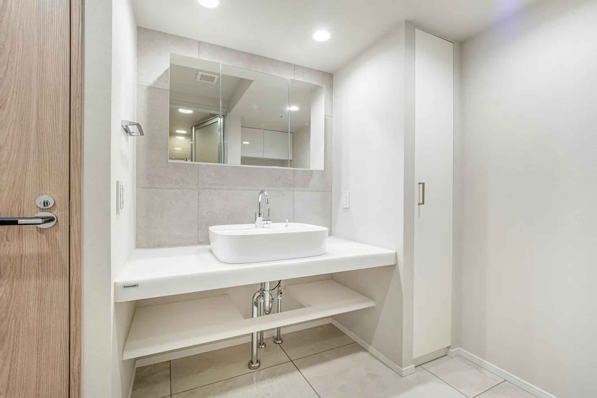 The Residence Mita10.jpg