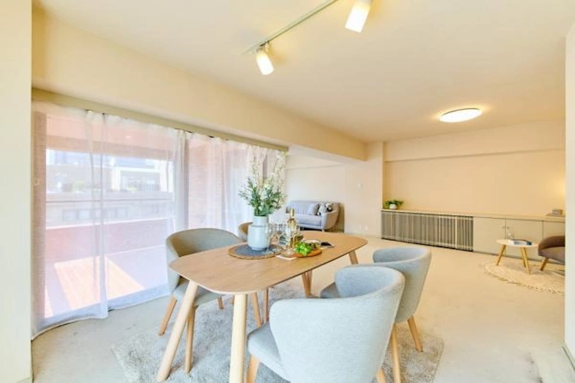 Sangubashi Pair City1.jpg