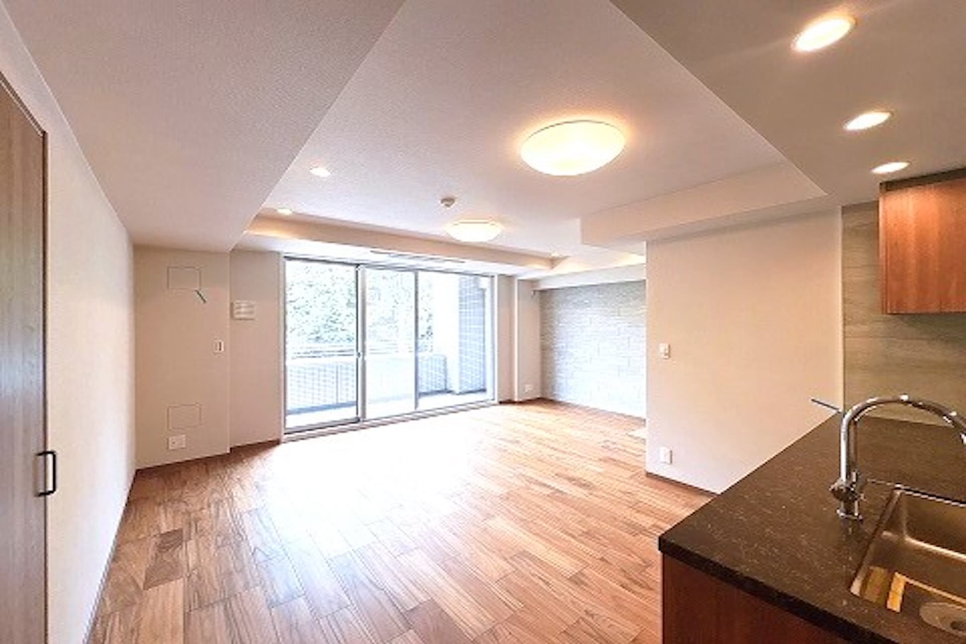 Estard Hills Yoyogi Nishihara3.jpg