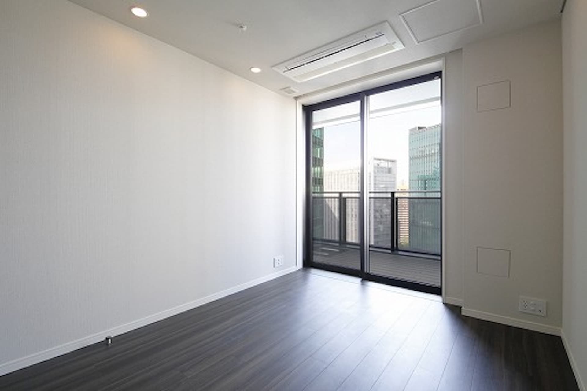 ROPPONGI GRAND TOWER RESIDENCE1.jpg