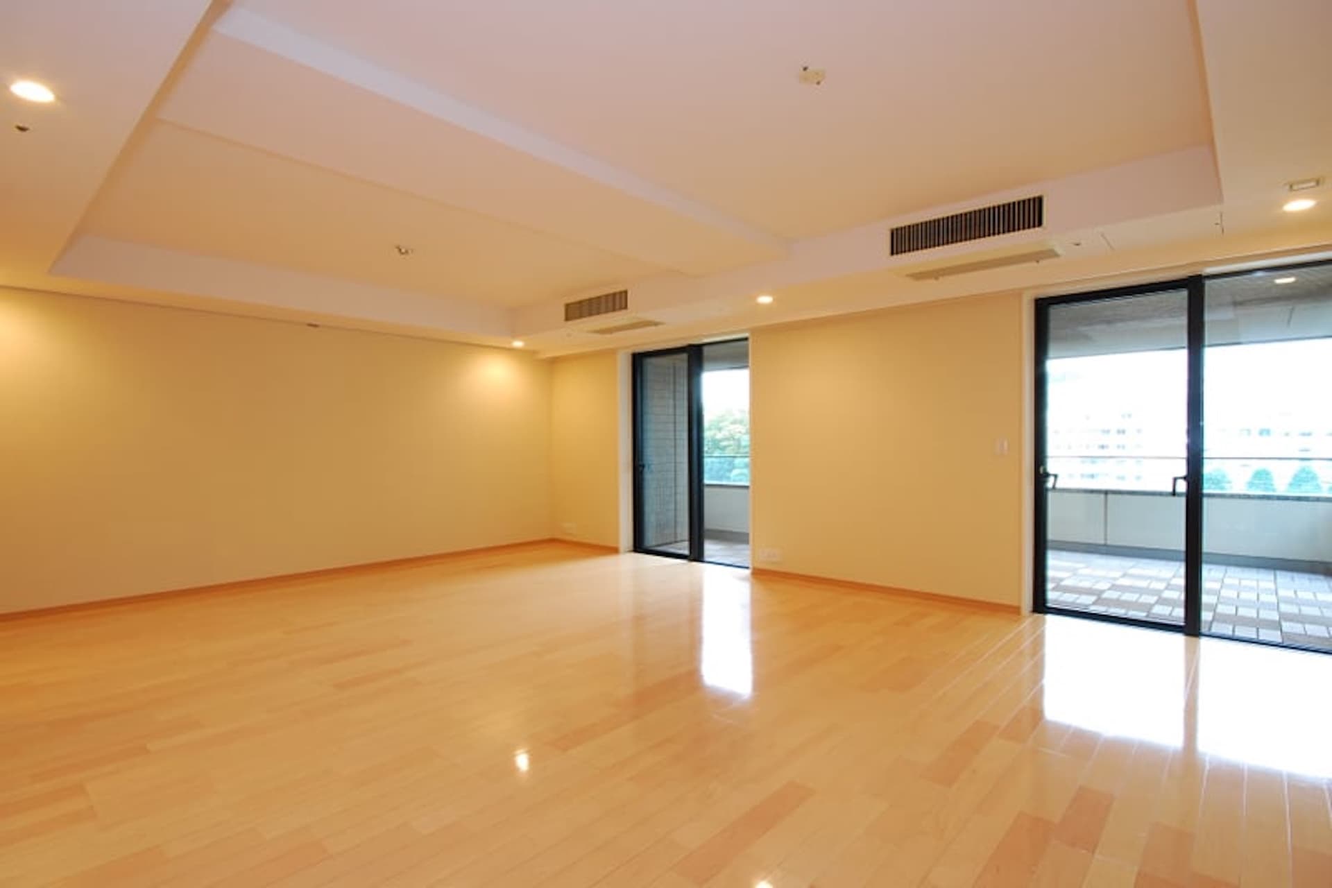 IZUMI GARDEN RESIDENCE1.jpg