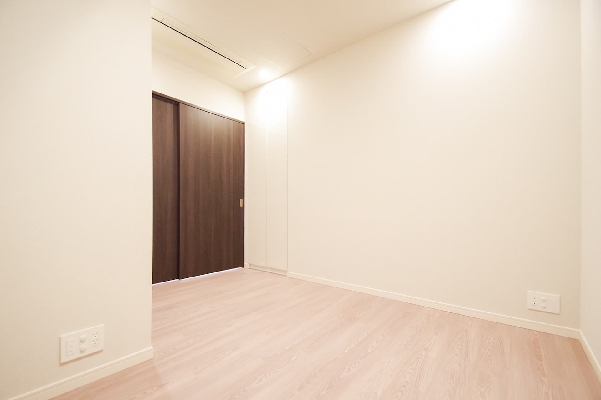 La Tour SHINJUKU ANNEX19.jpg