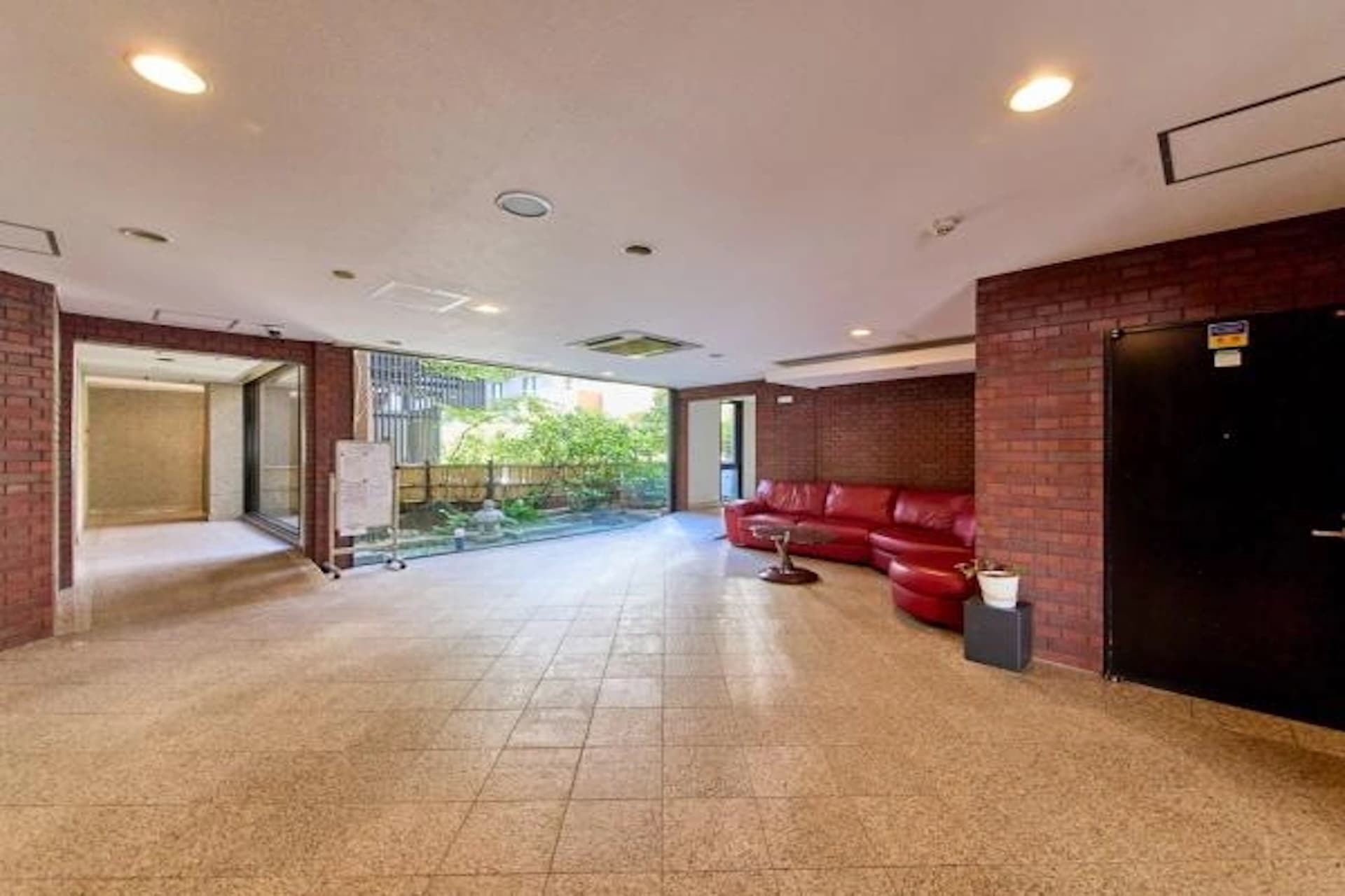 Parkside Roppongi13.jpg