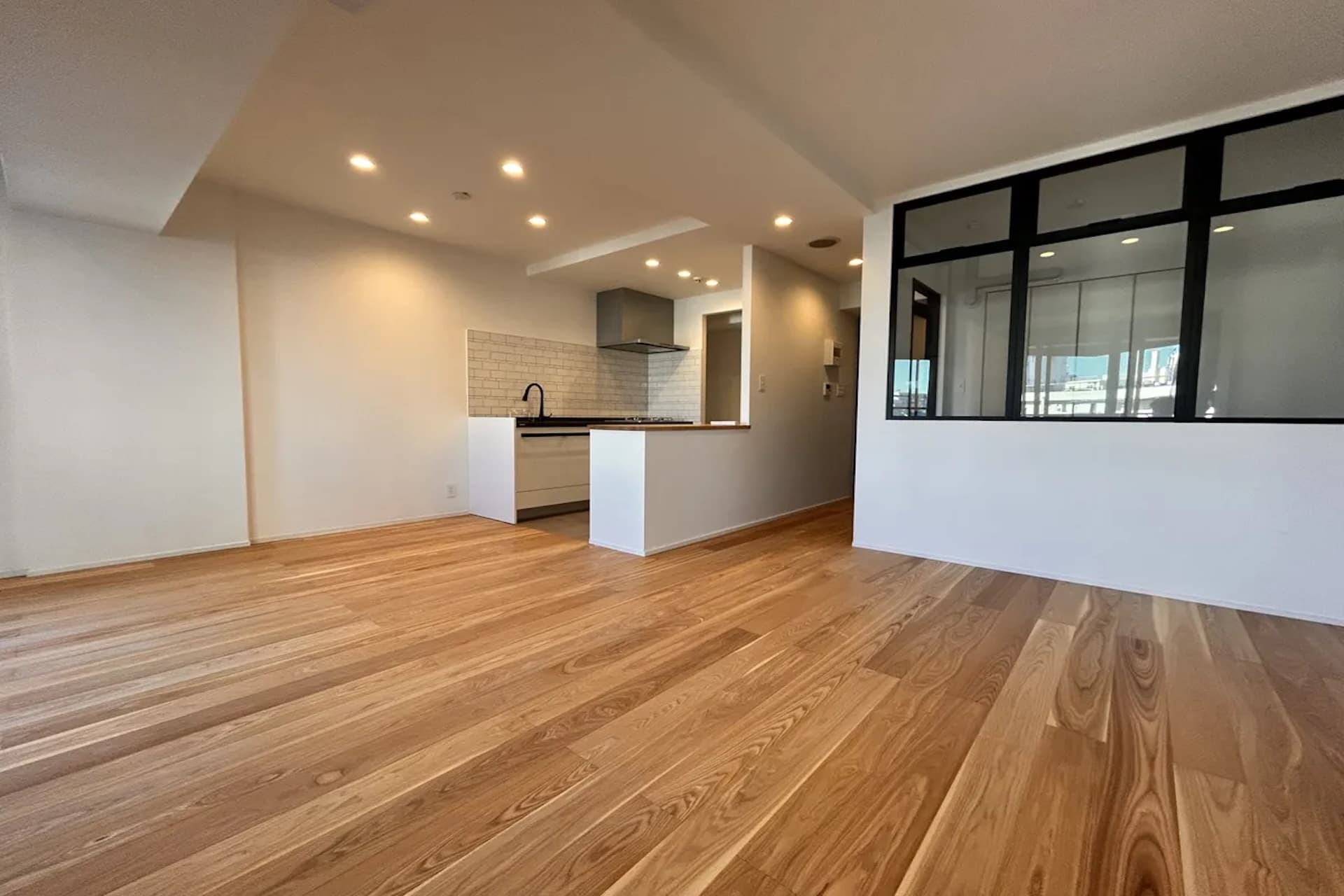 Richer Hiroo3.jpg