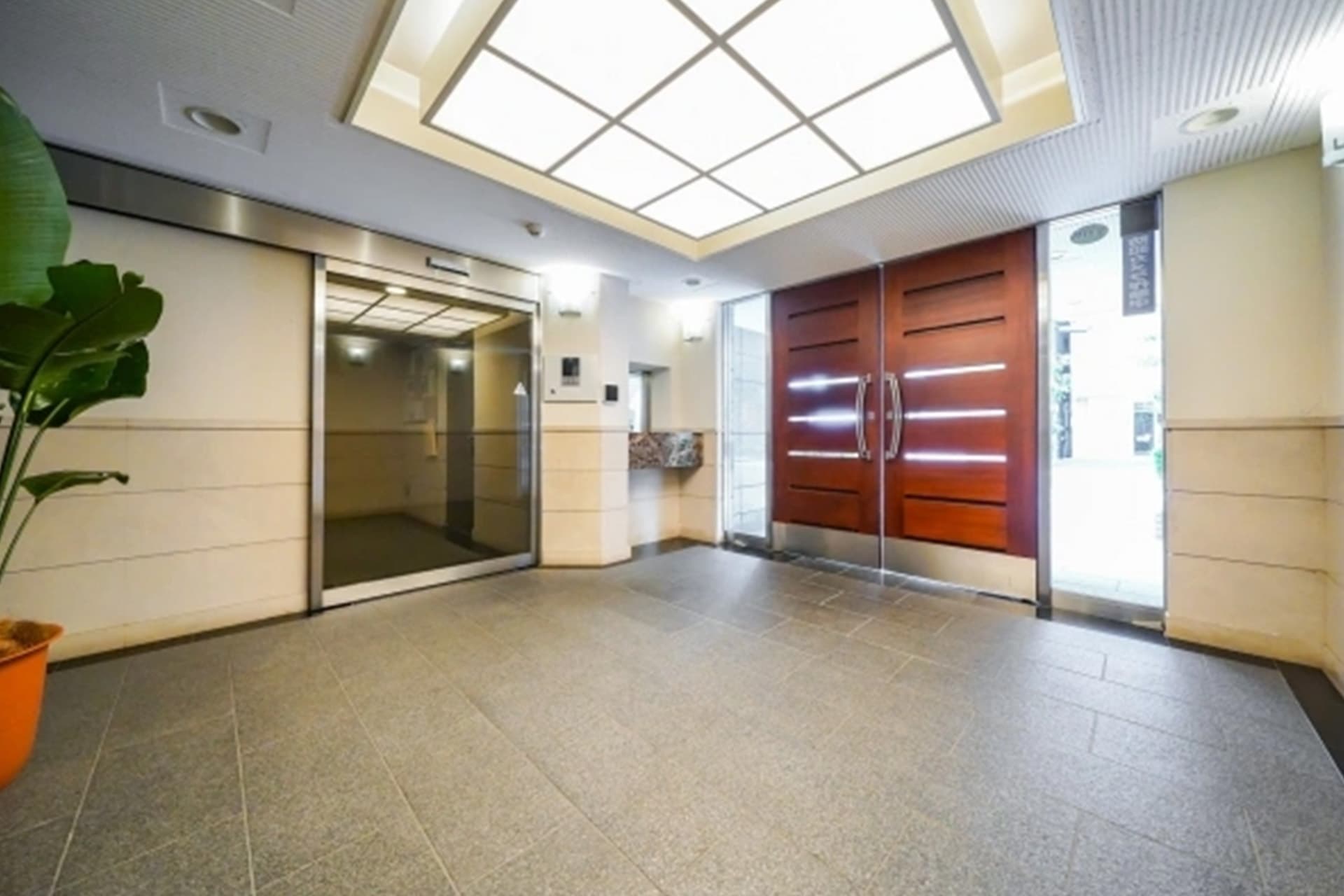 Crescent Azabu II25.jpg