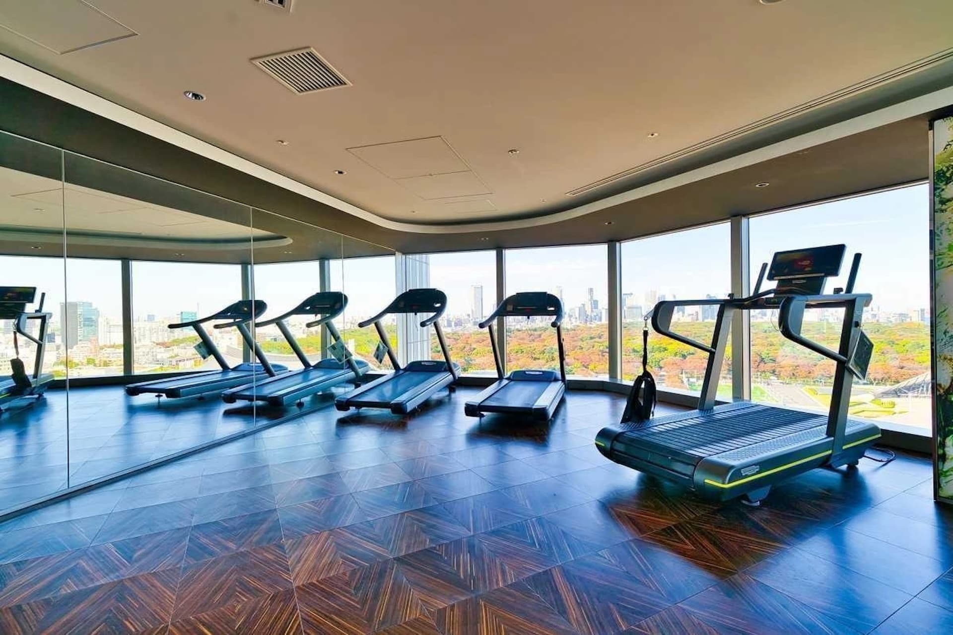 Park Court Shibuya The Tower 18.jpg