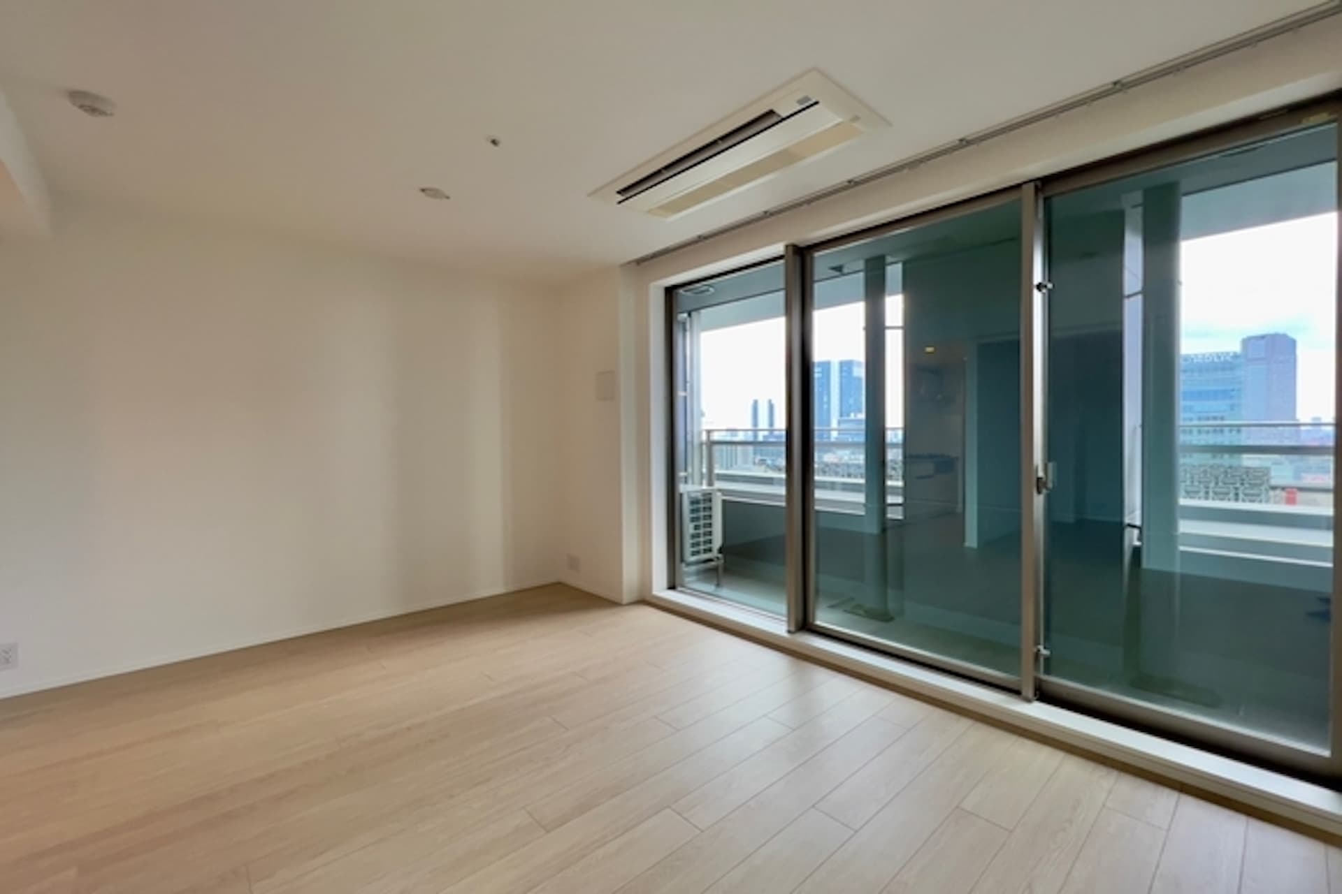 Park Court Shibuya The Tower3.jpg