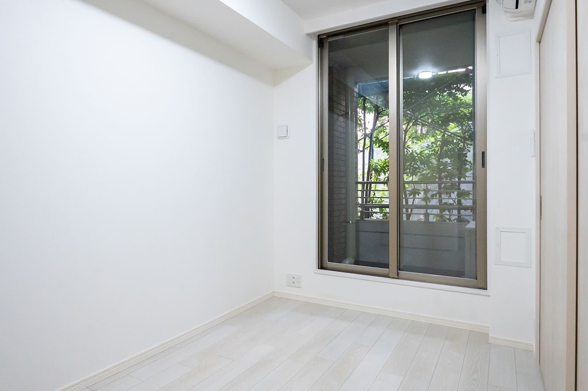 DAIKANYAMA HEIGHTS b1.jpg