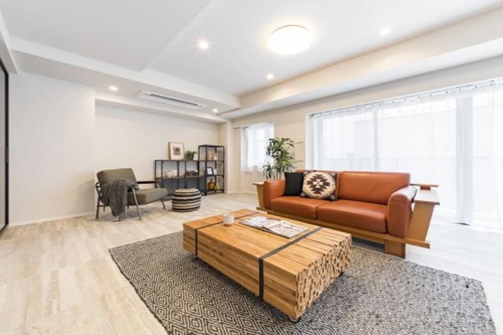 Diana Court Yutenji Residence 5.jpg