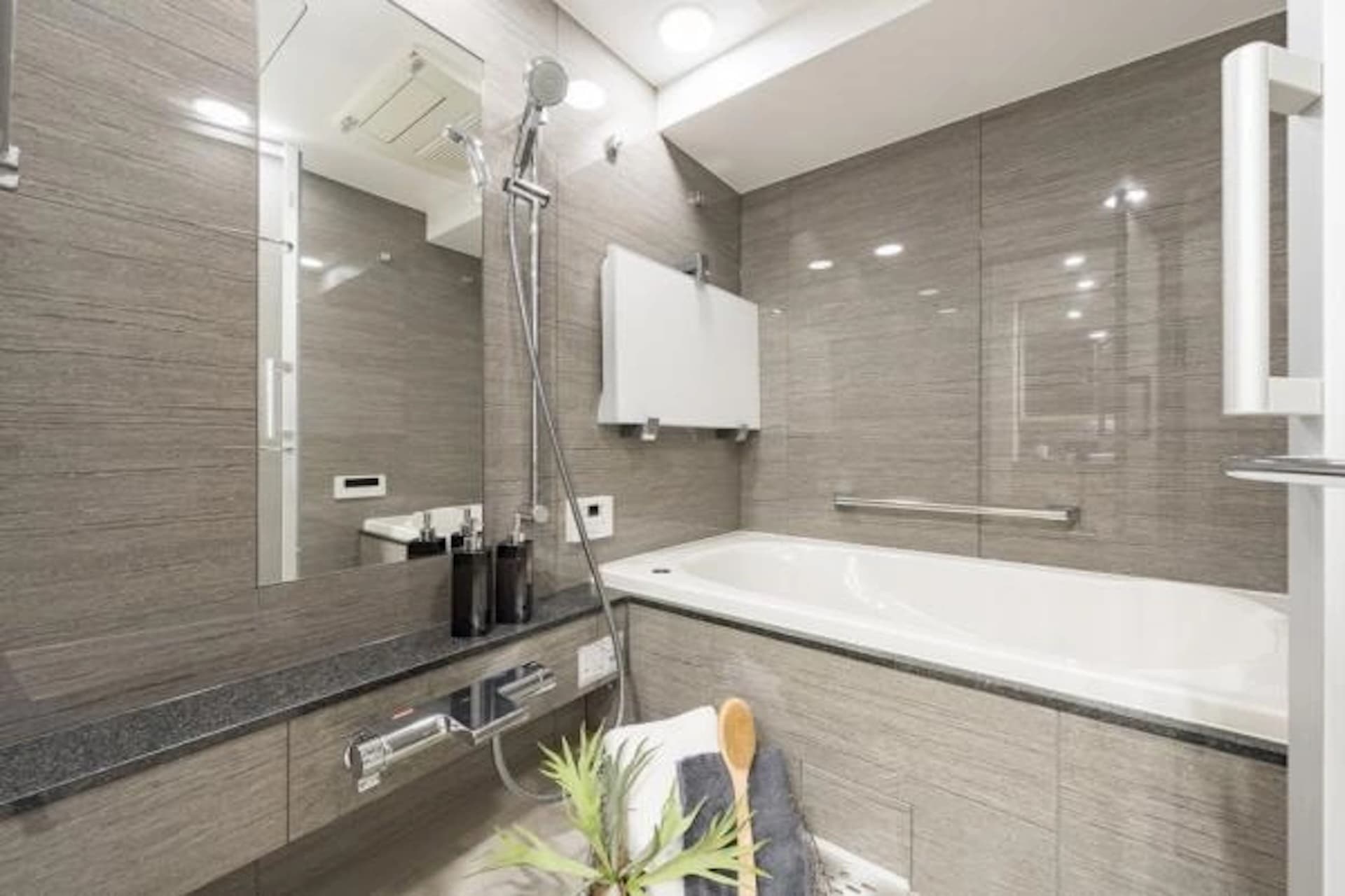 Diana Court Yutenji Residence 13.jpg