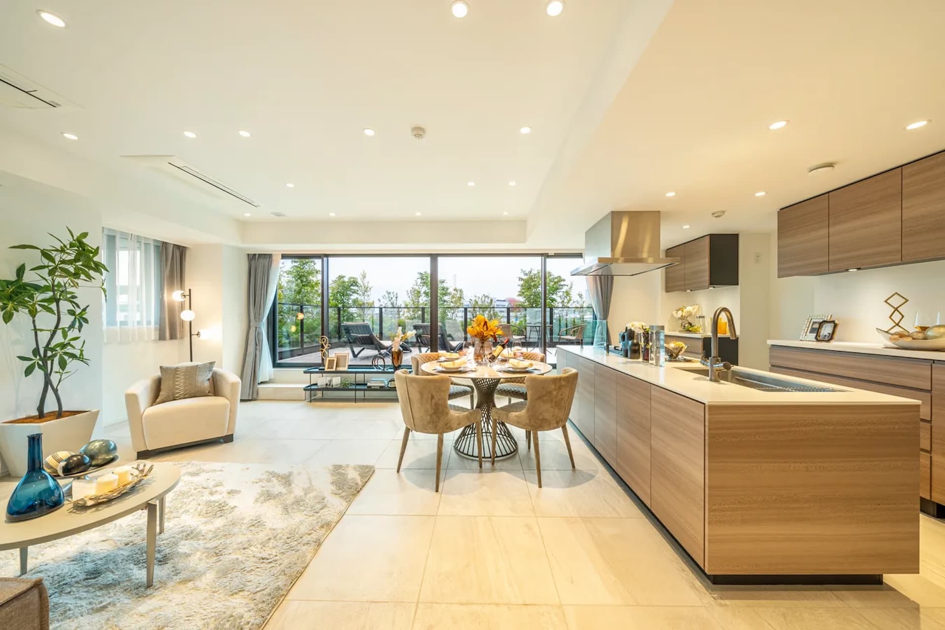 Park Court Shirokane Chojamaru6.jpg