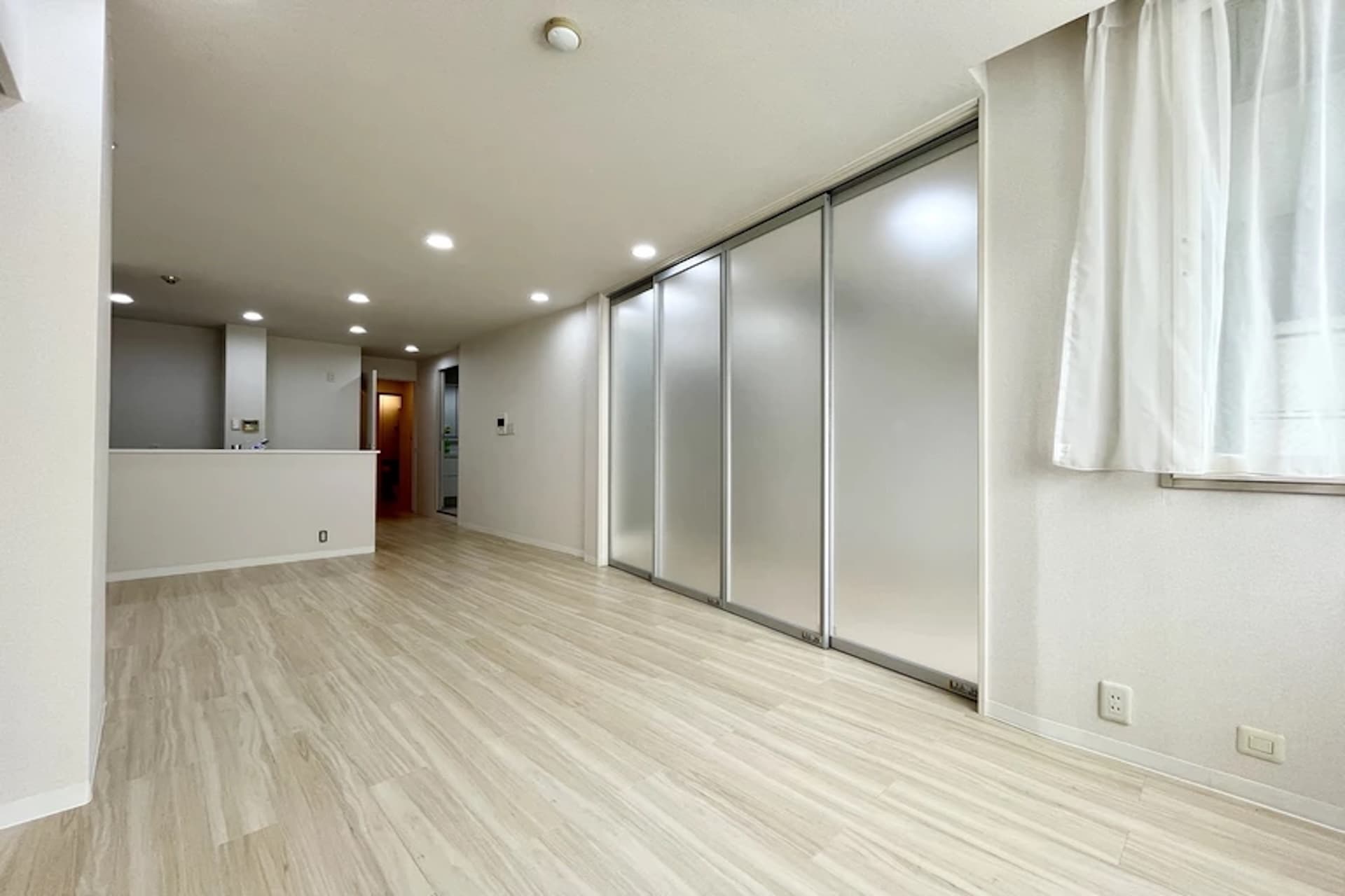 Sophia Higashi Roppongi 10.jpg
