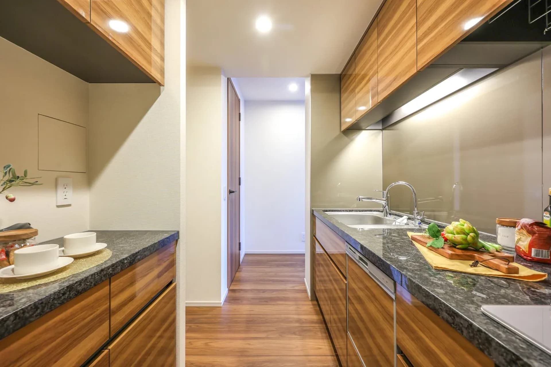 The Parkhouse Mita Tower 12.jpg