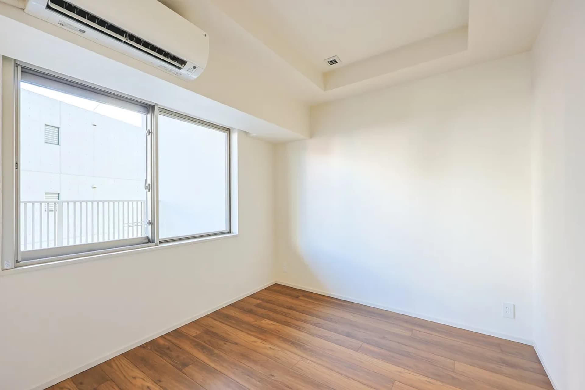 The Parkhouse Mita Tower 13.jpg