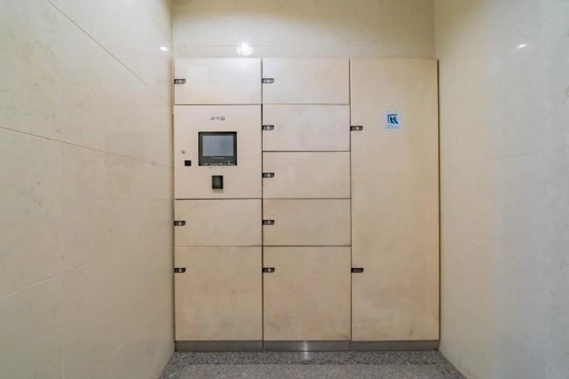 Crest Form Tamachi Bayfront Square12.jpg