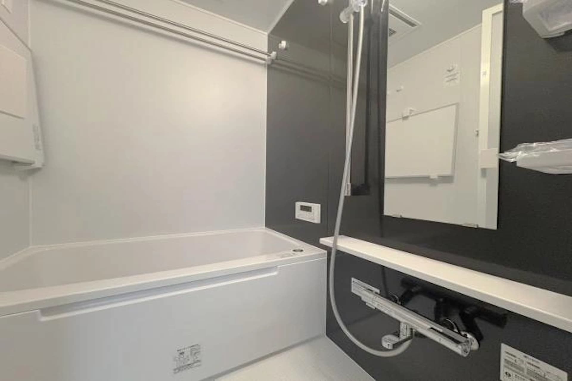 Crest Form Tamachi Bayfront Square2.jpg