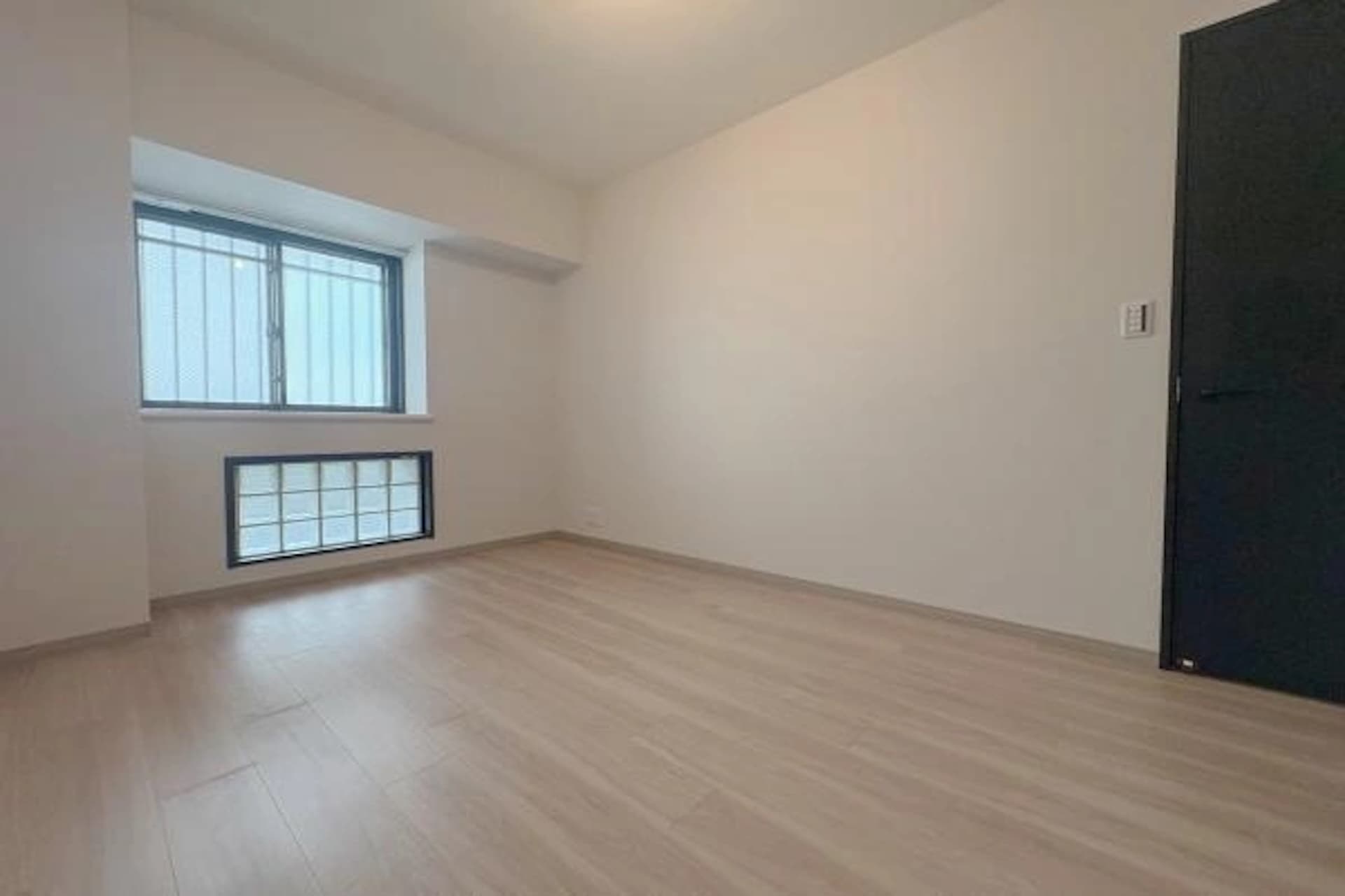 Crest Form Tamachi Bayfront Square9.jpg