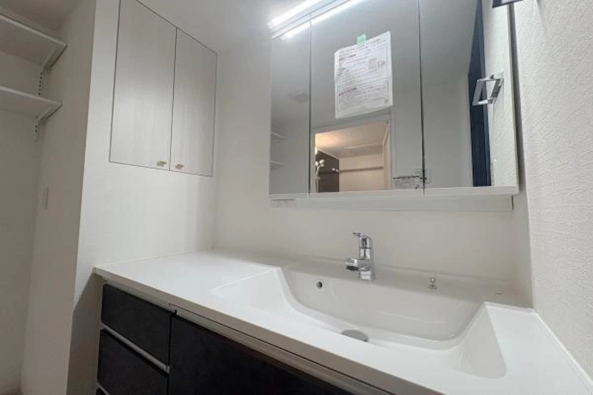 Crest Form Tamachi Bayfront Square8.jpg