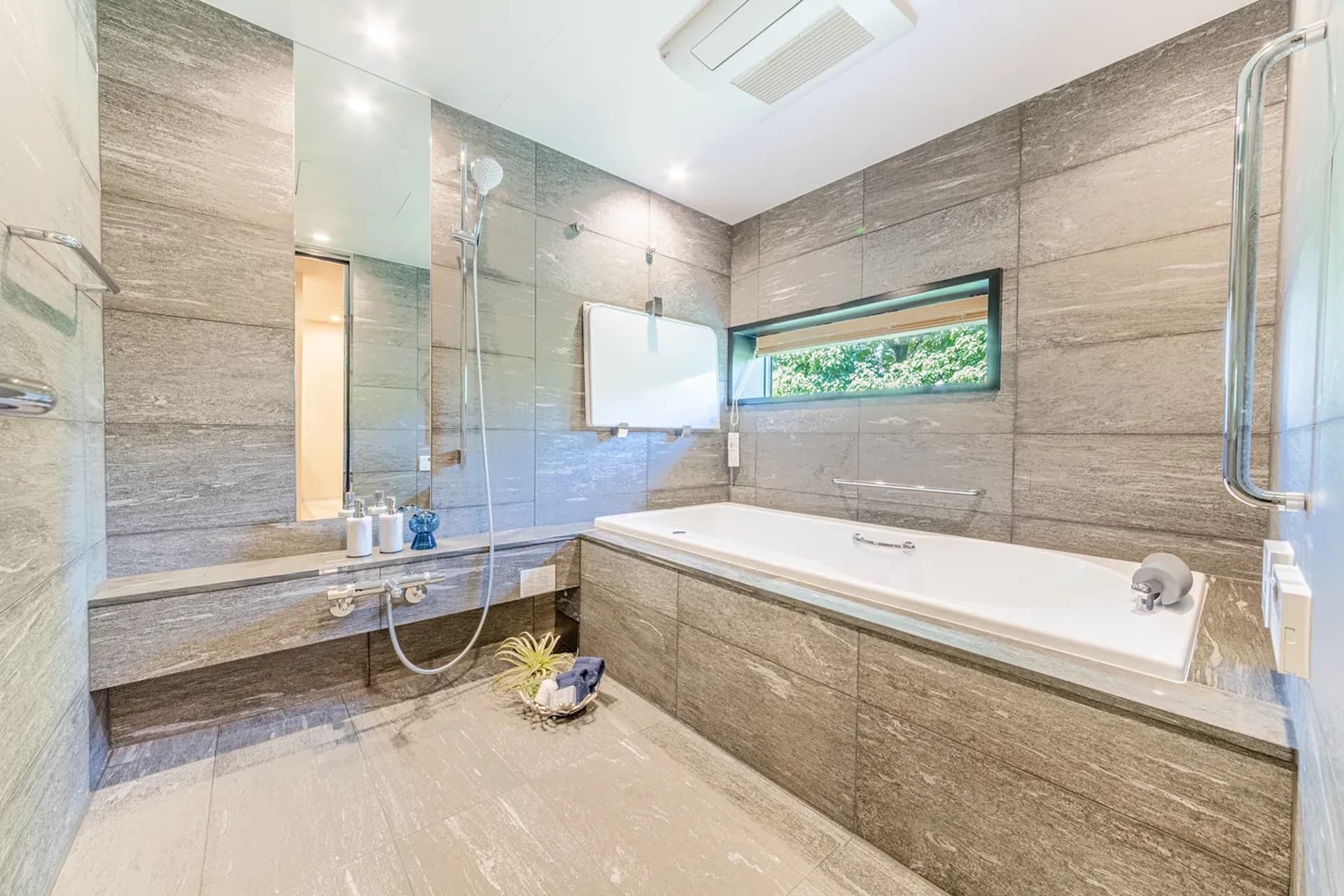 Proud Jingumae12.jpg