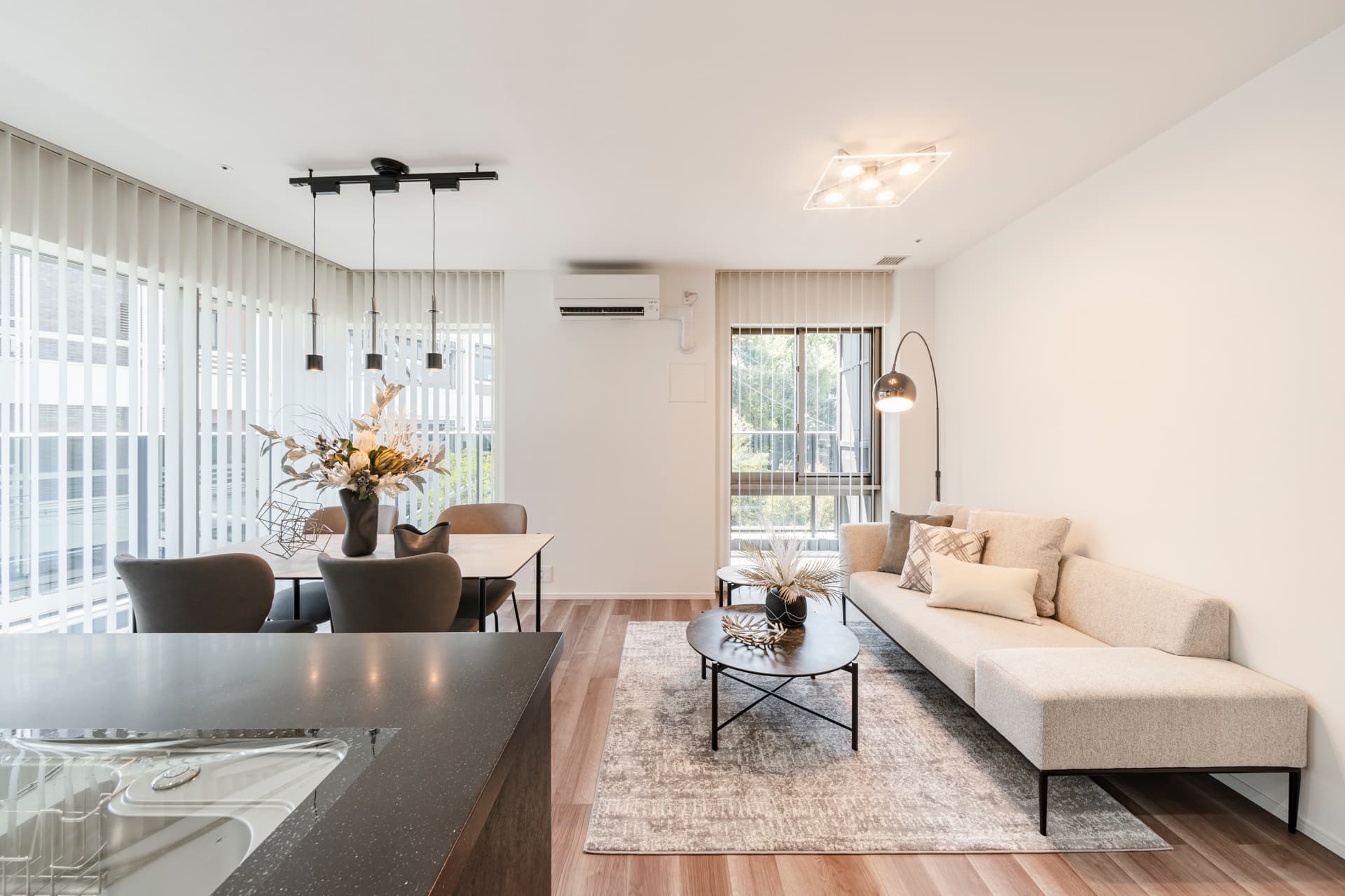 THE COURT JINGU-GAIEN2.jpg