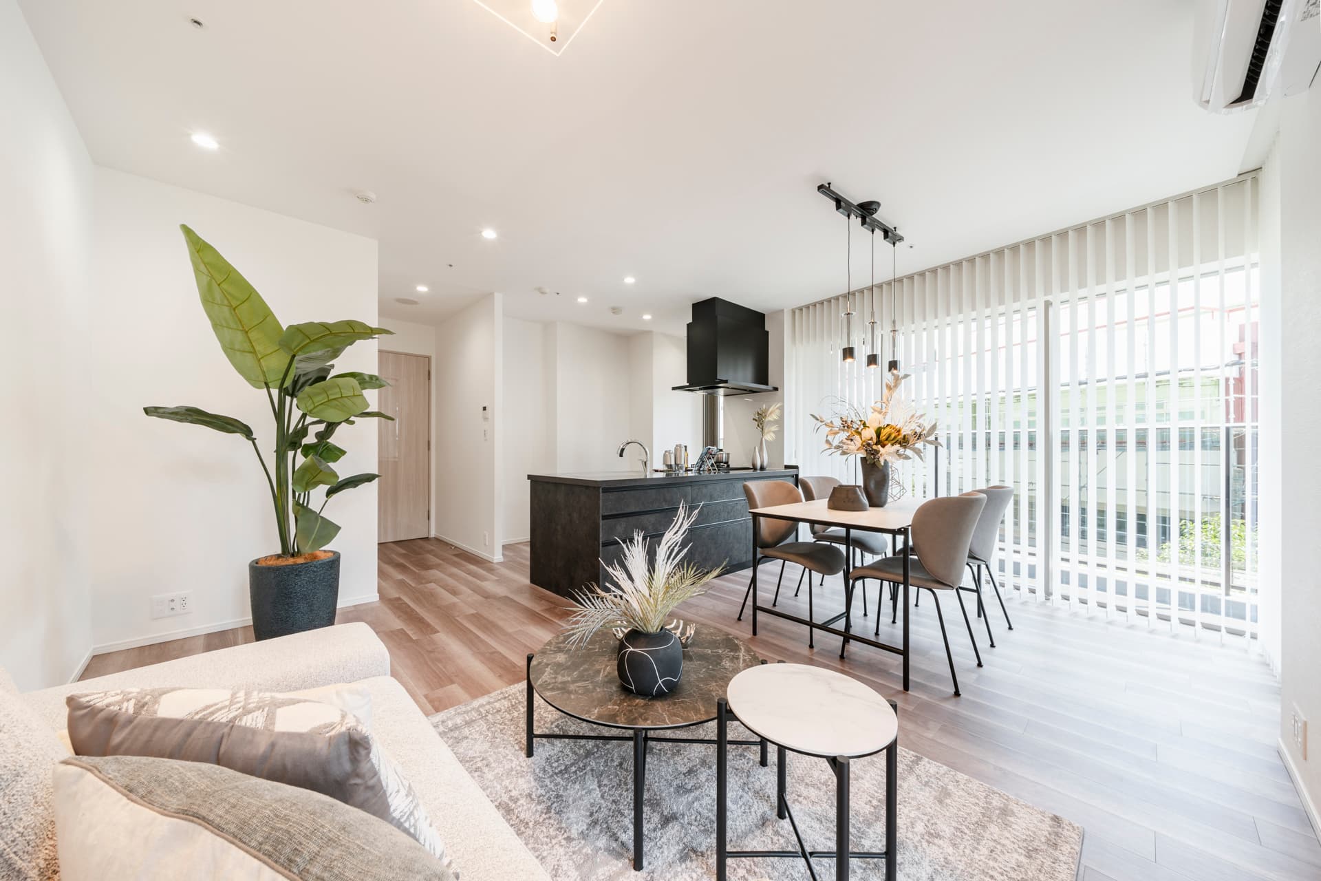 THE COURT JINGU-GAIEN4.jpg