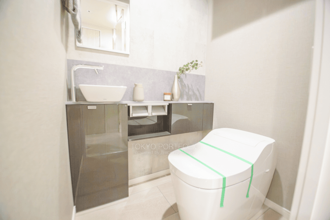 Uehara green-155.png