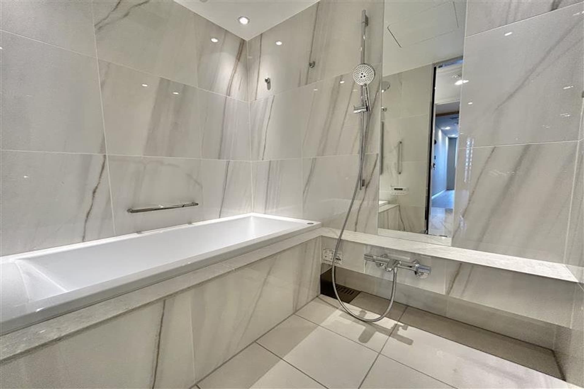 Mita Garden Hills East Hill 4.jpg