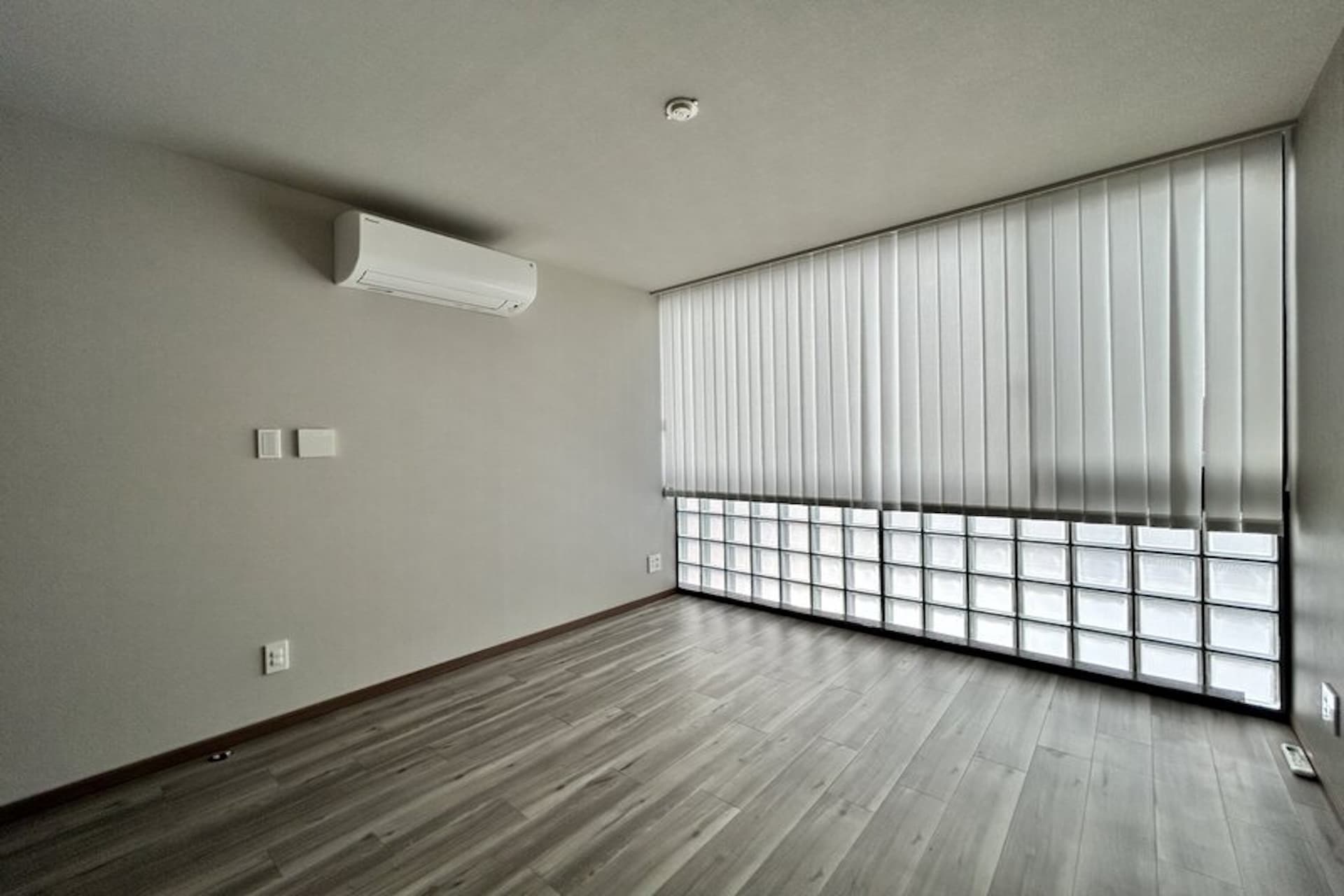 Excelage Jingumae6.jpg