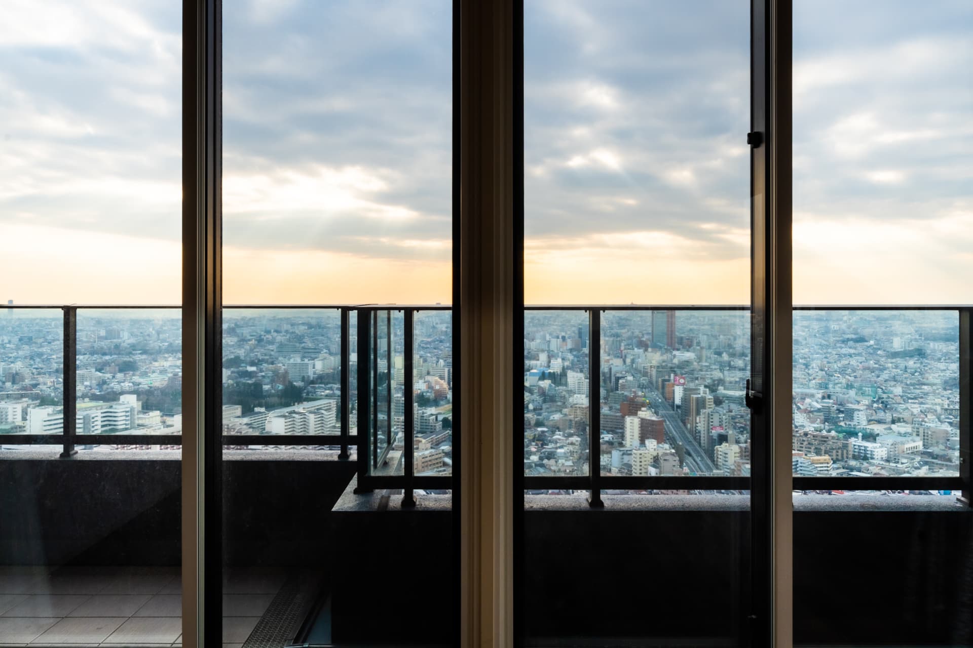 23_【living_SELL】クロスエアタワー_4101_WM無.jpg