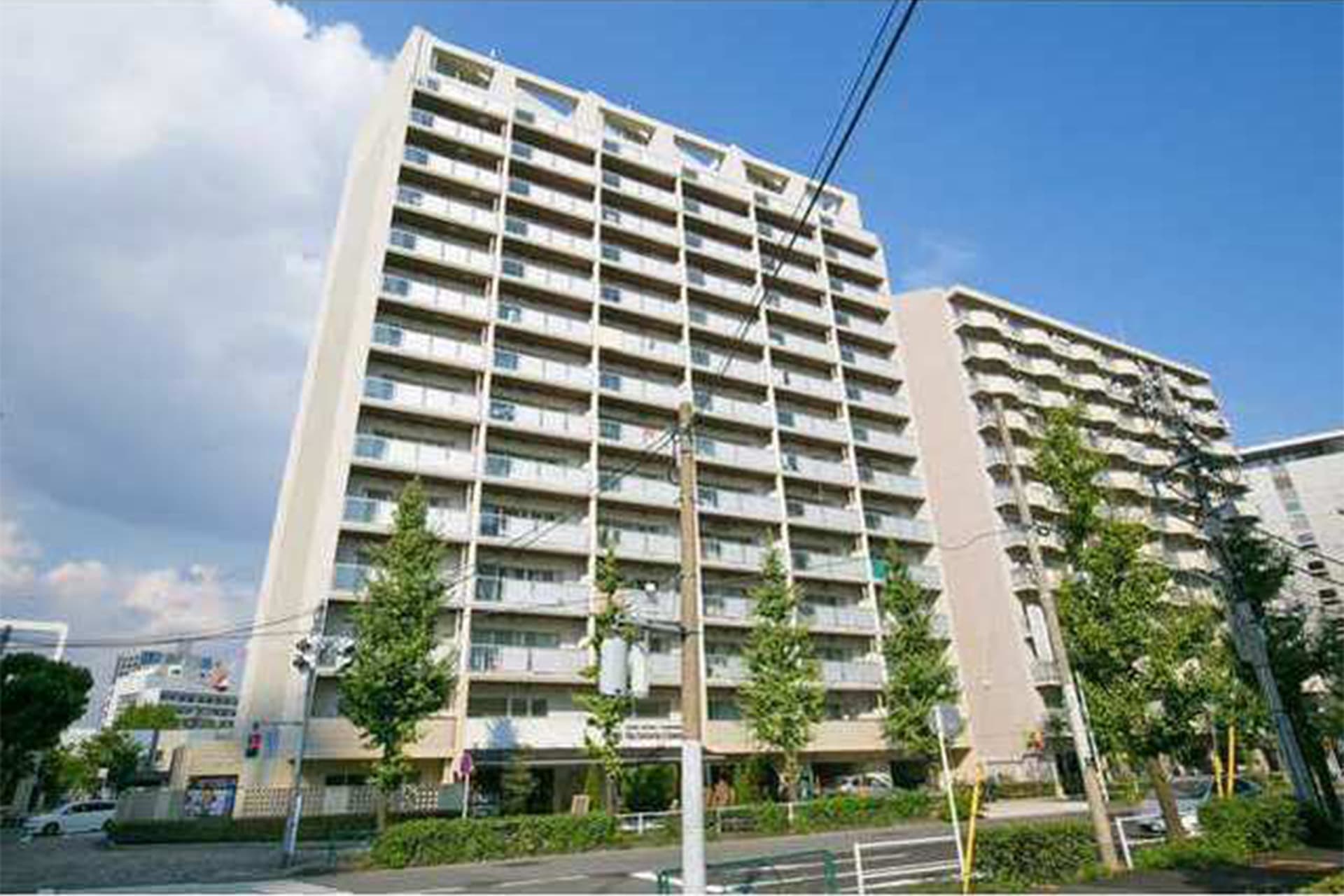 Comforia Shibaura Bauhaus 2.jpg