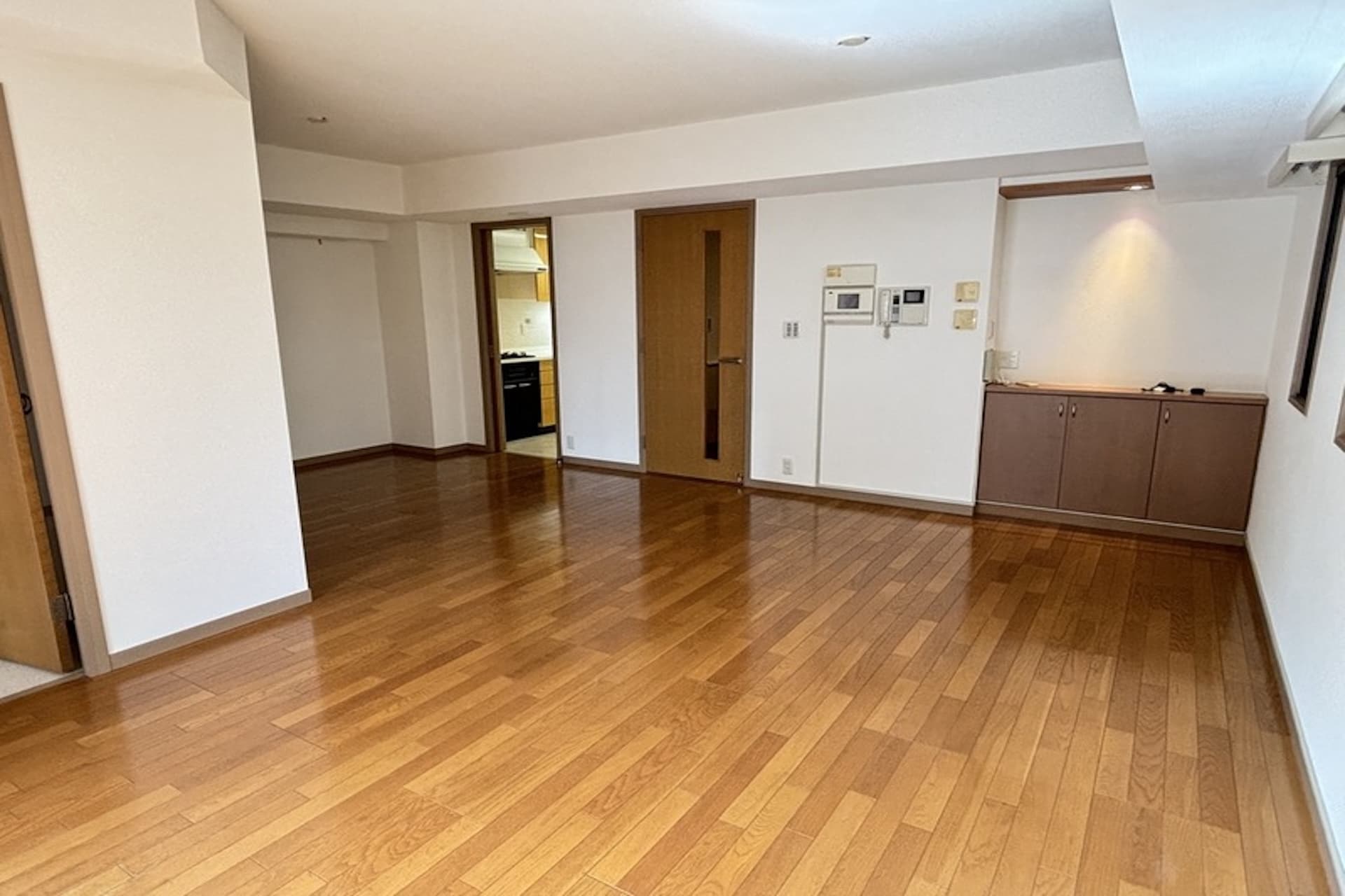 Cremage Minami Aoyama 7.jpg