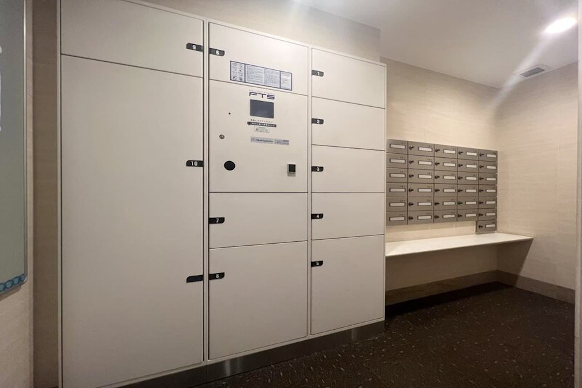 Brands Shibuya Kamiyamacho 3.jpg