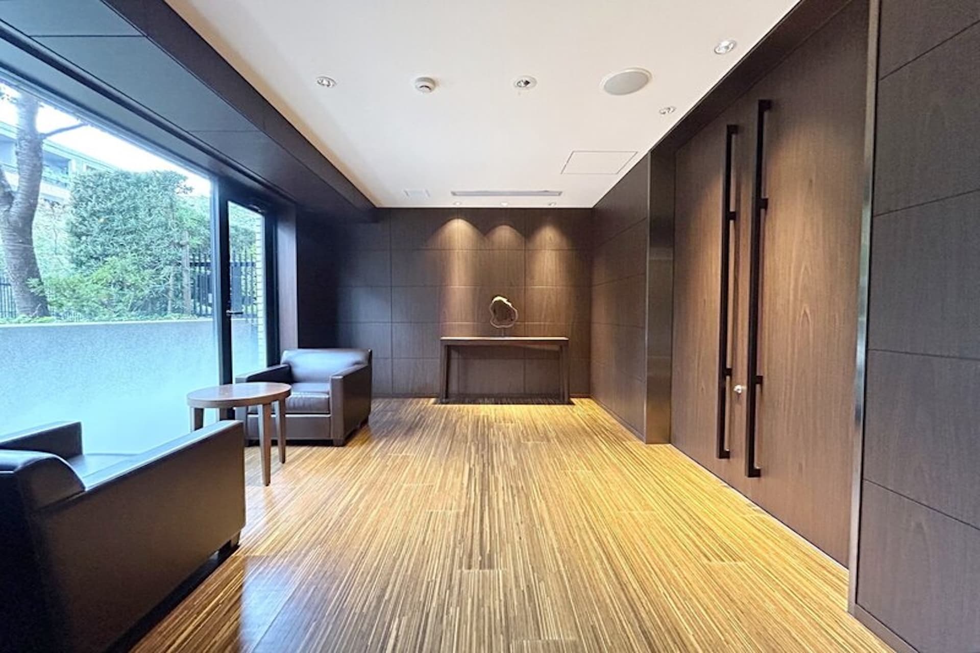 Park Court Shibuya Oyamacho The Plane 6.jpg