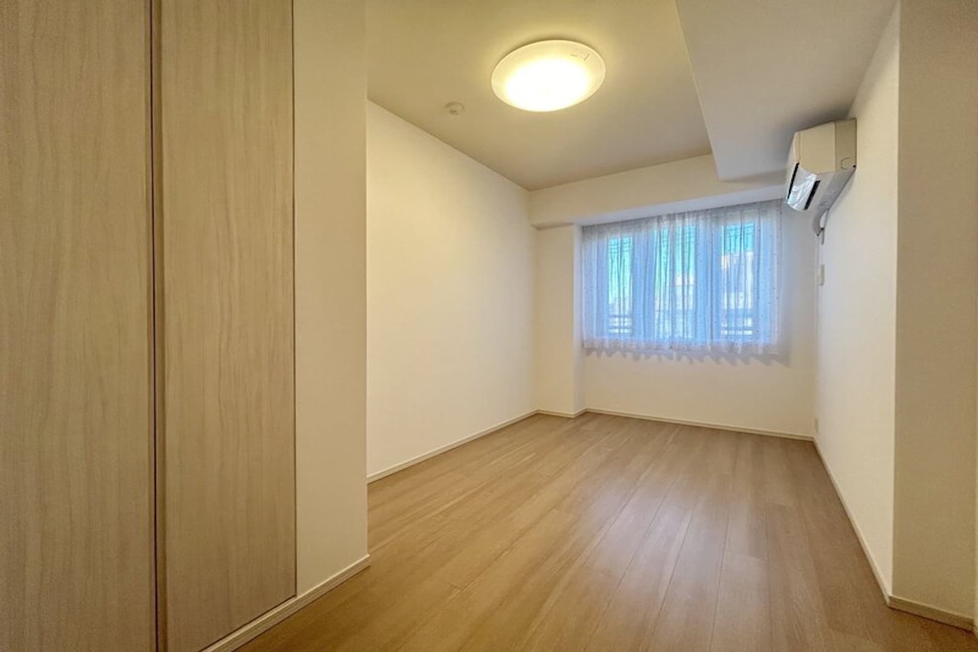 Park Court Shibuya Oyamacho The Plane 3.jpg