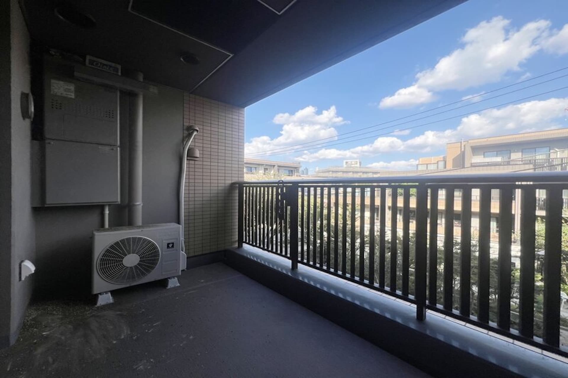 Park Court Shibuya Oyamacho The Plane 2.jpg