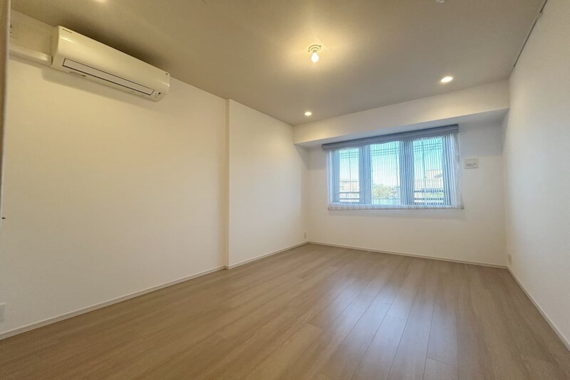 Park Court Shibuya Oyamacho The Plane 1.jpg