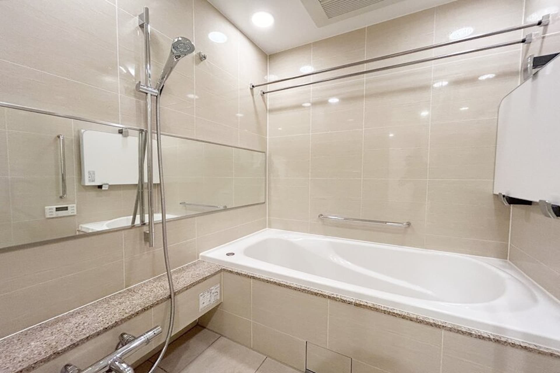 Park Court Shibuya Oyamacho The Plane 11.jpg