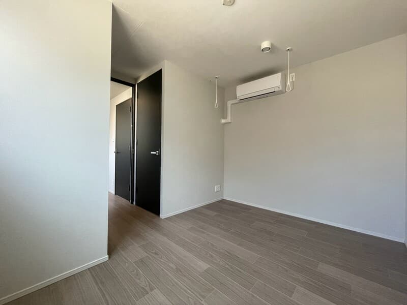 LUMIEC un UEHARA 3.jpg