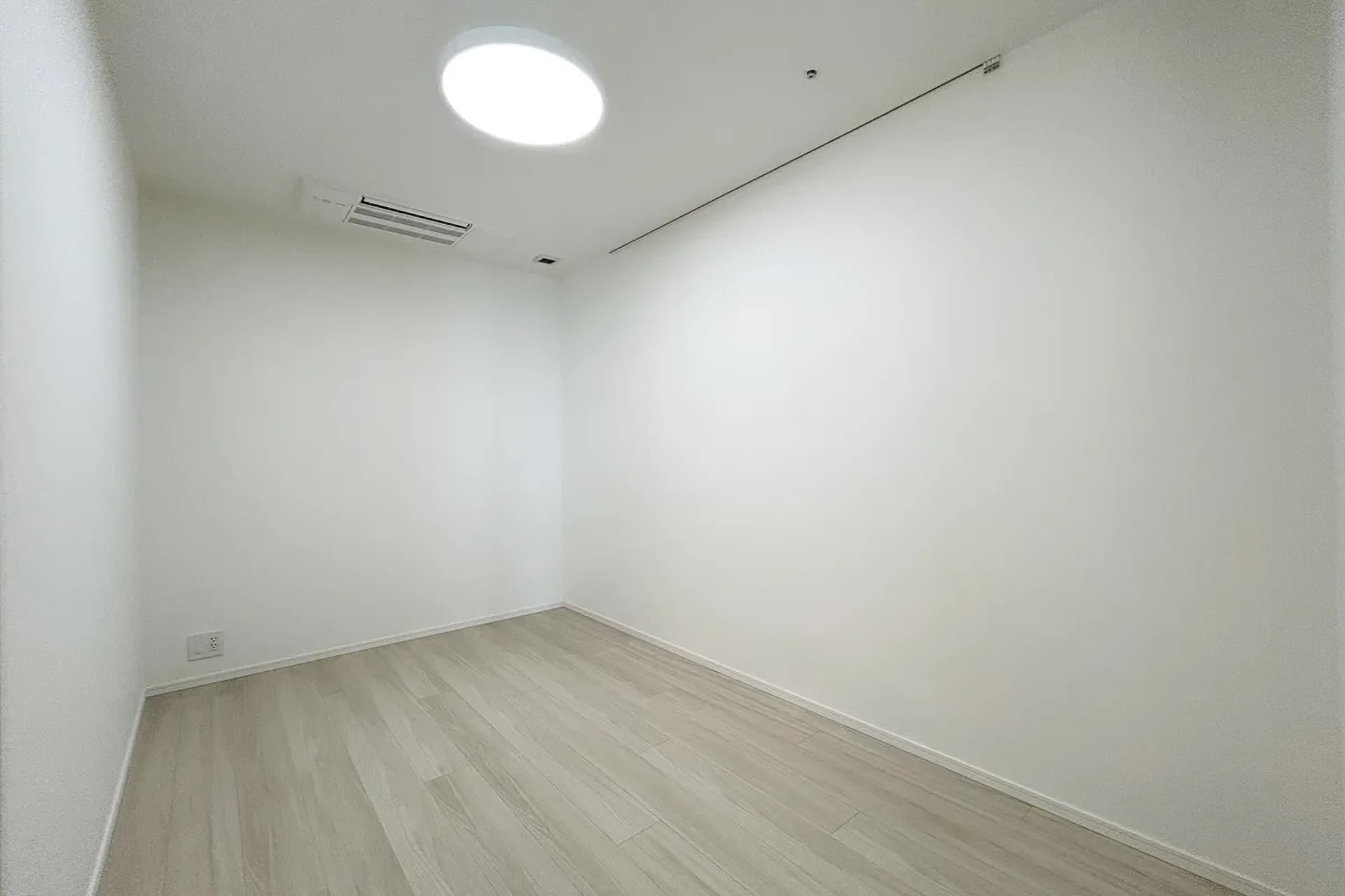 WORLD TOWER RESIDENCE1.jpg