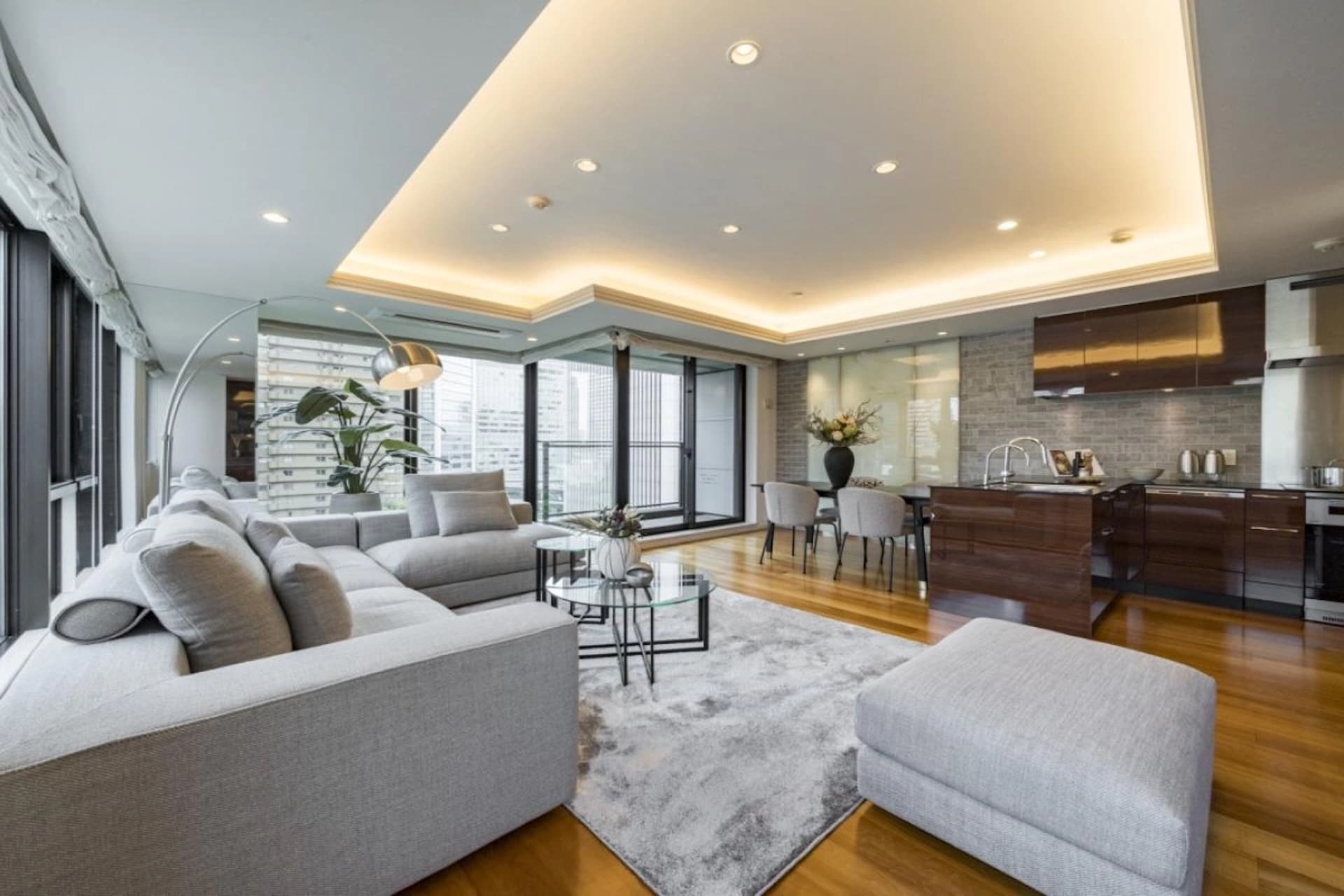 Park Court Akasaka Sakurazaka8.jpg