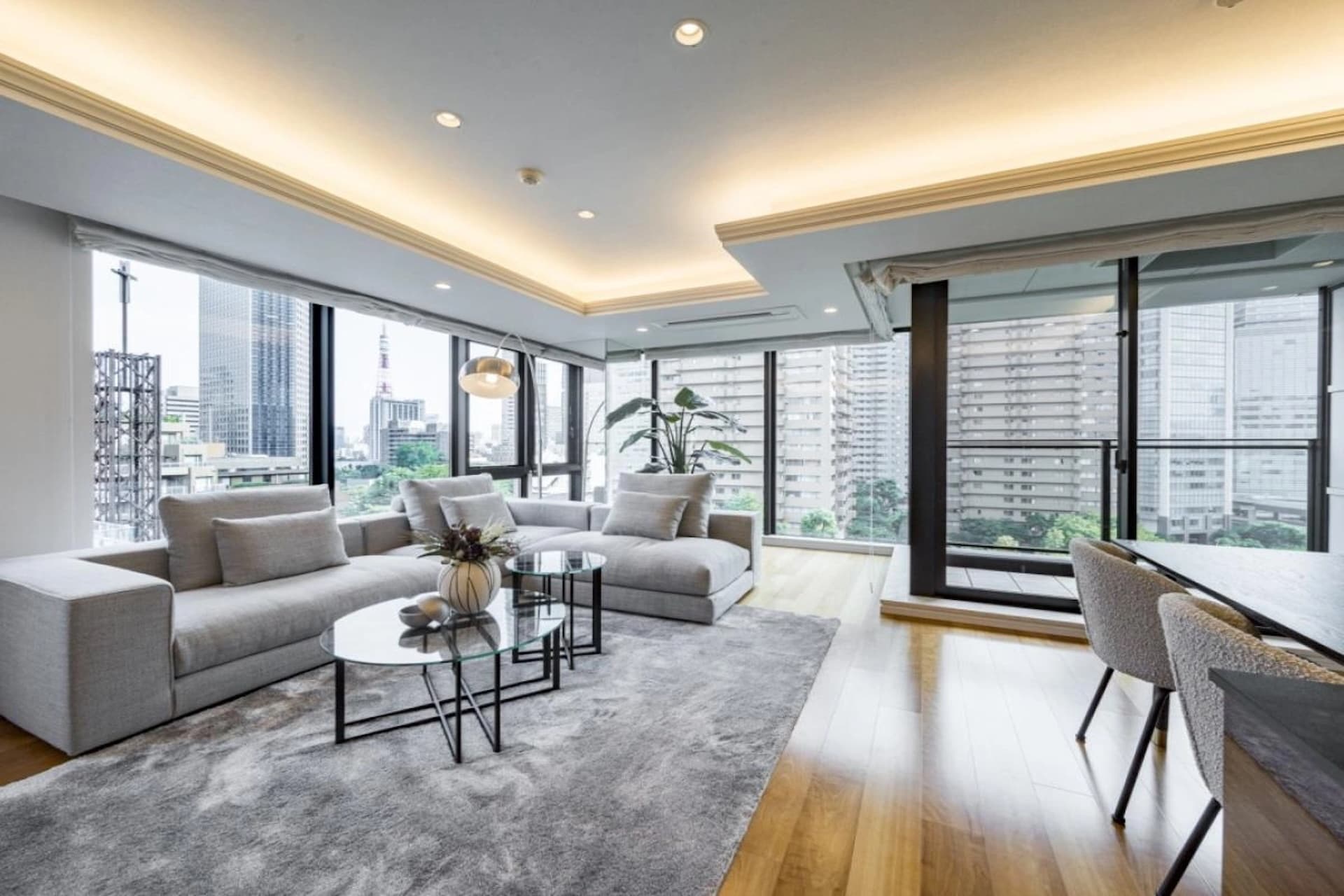 Park Court Akasaka Sakurazaka5.jpg