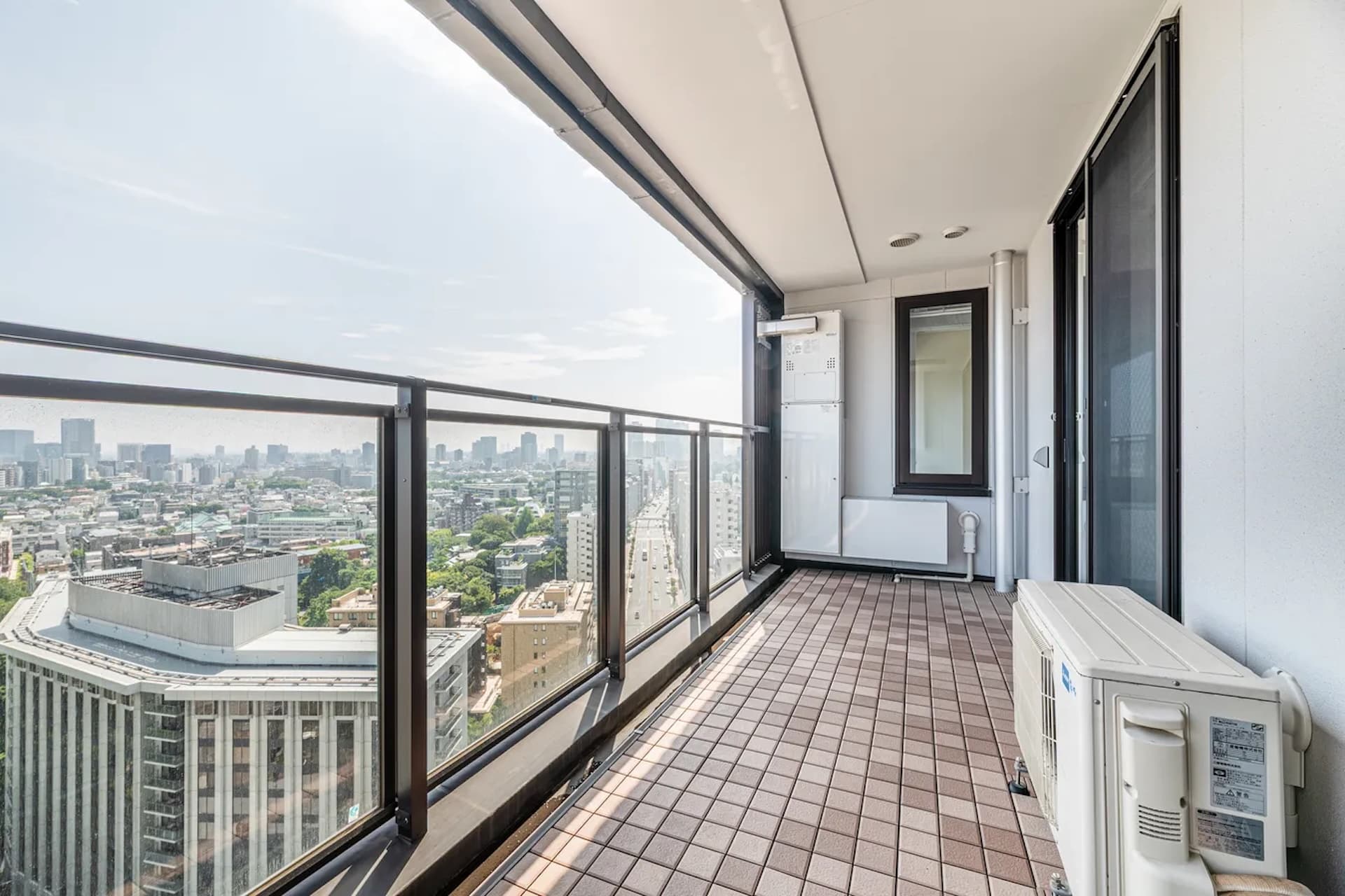 The Parkhouse Shirokane 2-chome Tower9.jpg