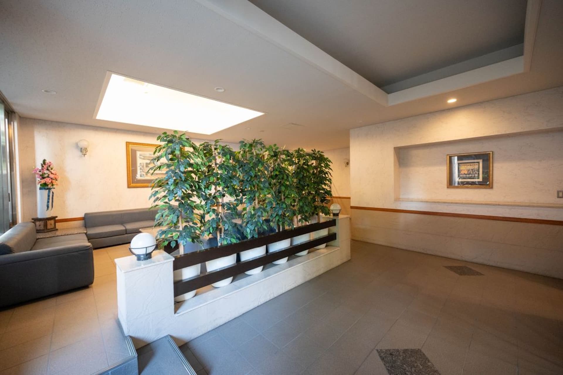 Lions Mansion Takanawa 13.jpg