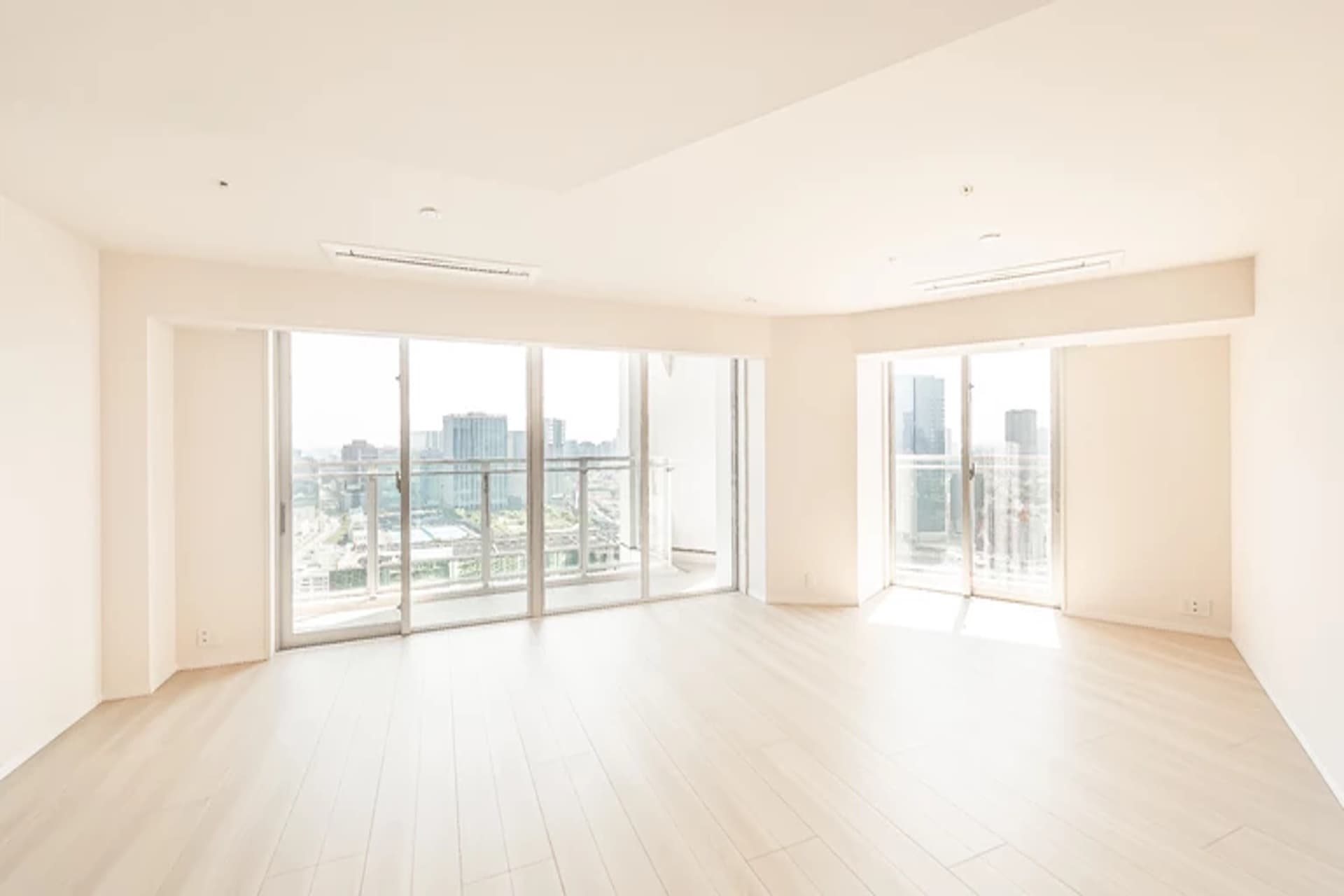 Capital Mark Tower3.jpg