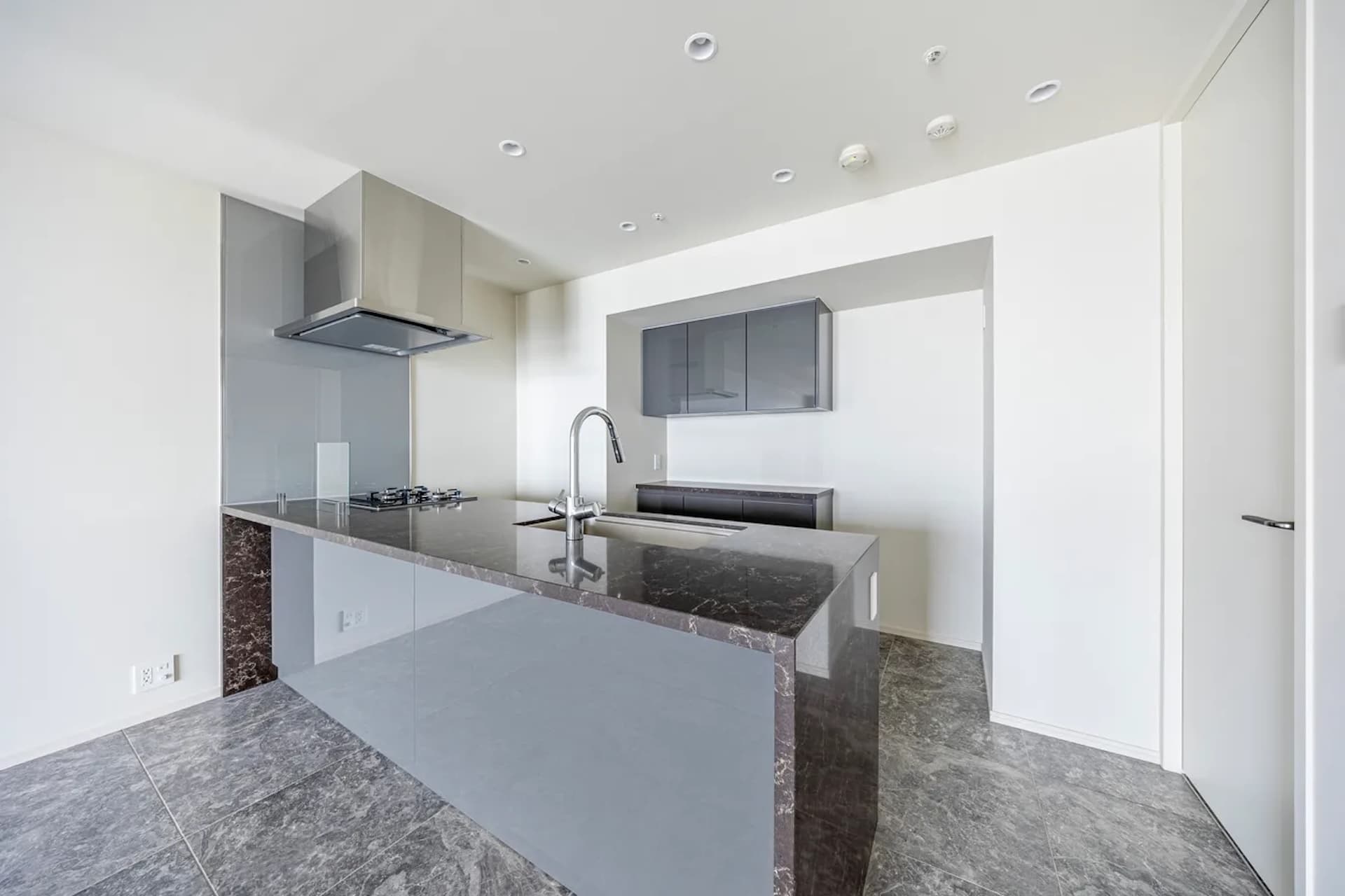 WORLD TOWER RESIDENCE 9.jpg