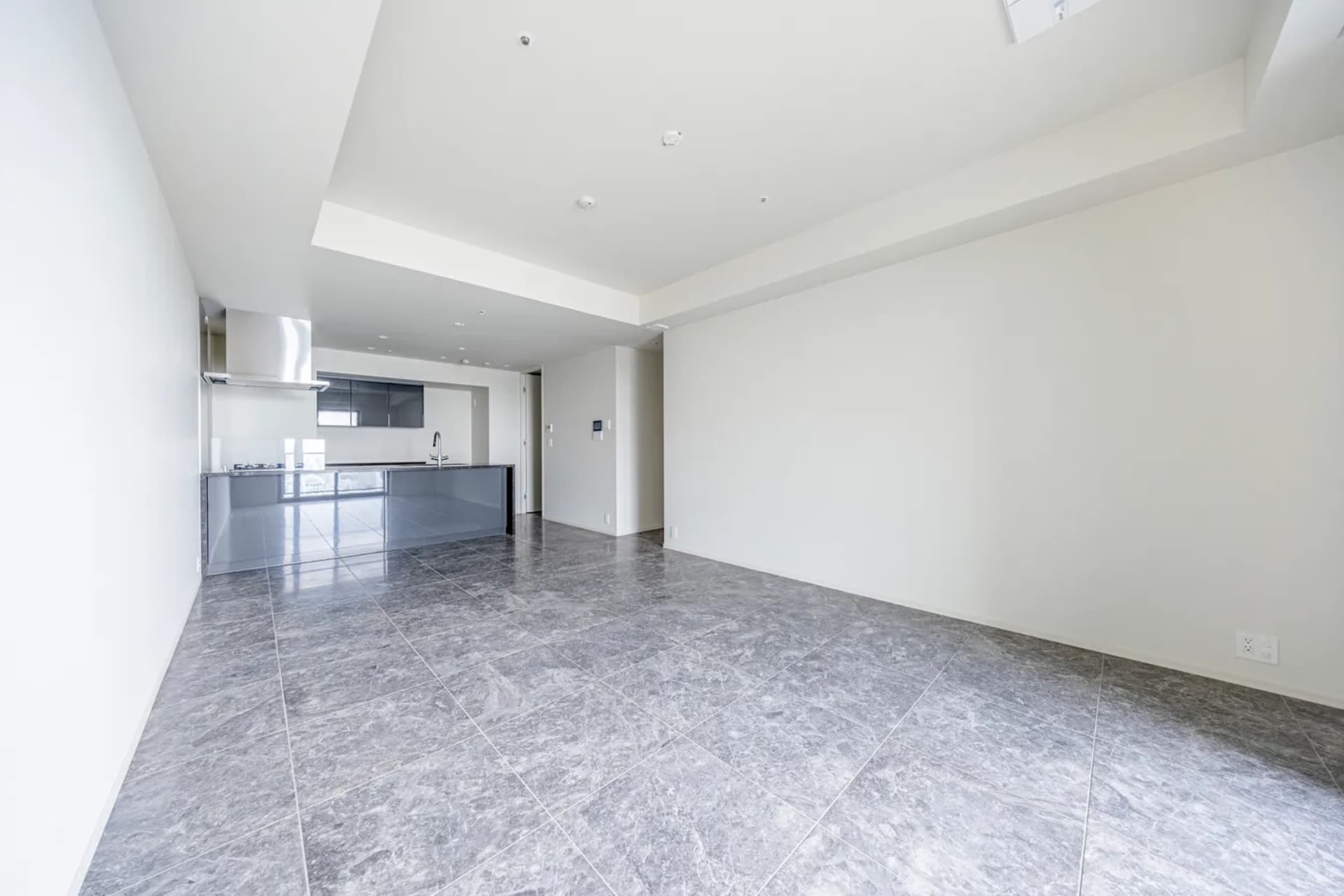 WORLD TOWER RESIDENCE 11.jpg