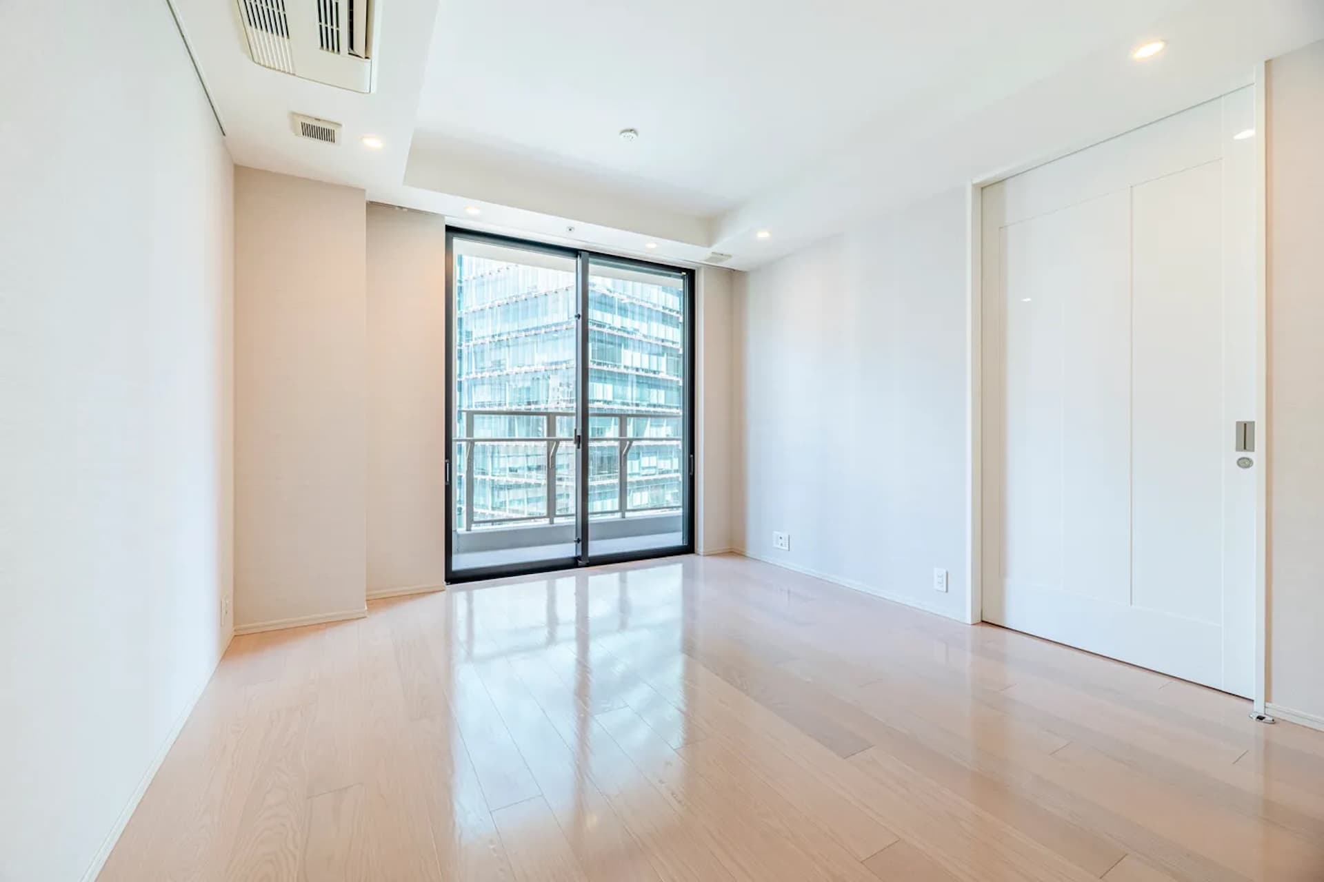 Park Court Roppongi Hilltop9.jpg